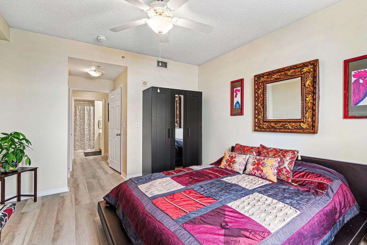 616 Clearwater Park Road 1206, West Palm Beach, FL 33401 — photo 16 of 33
