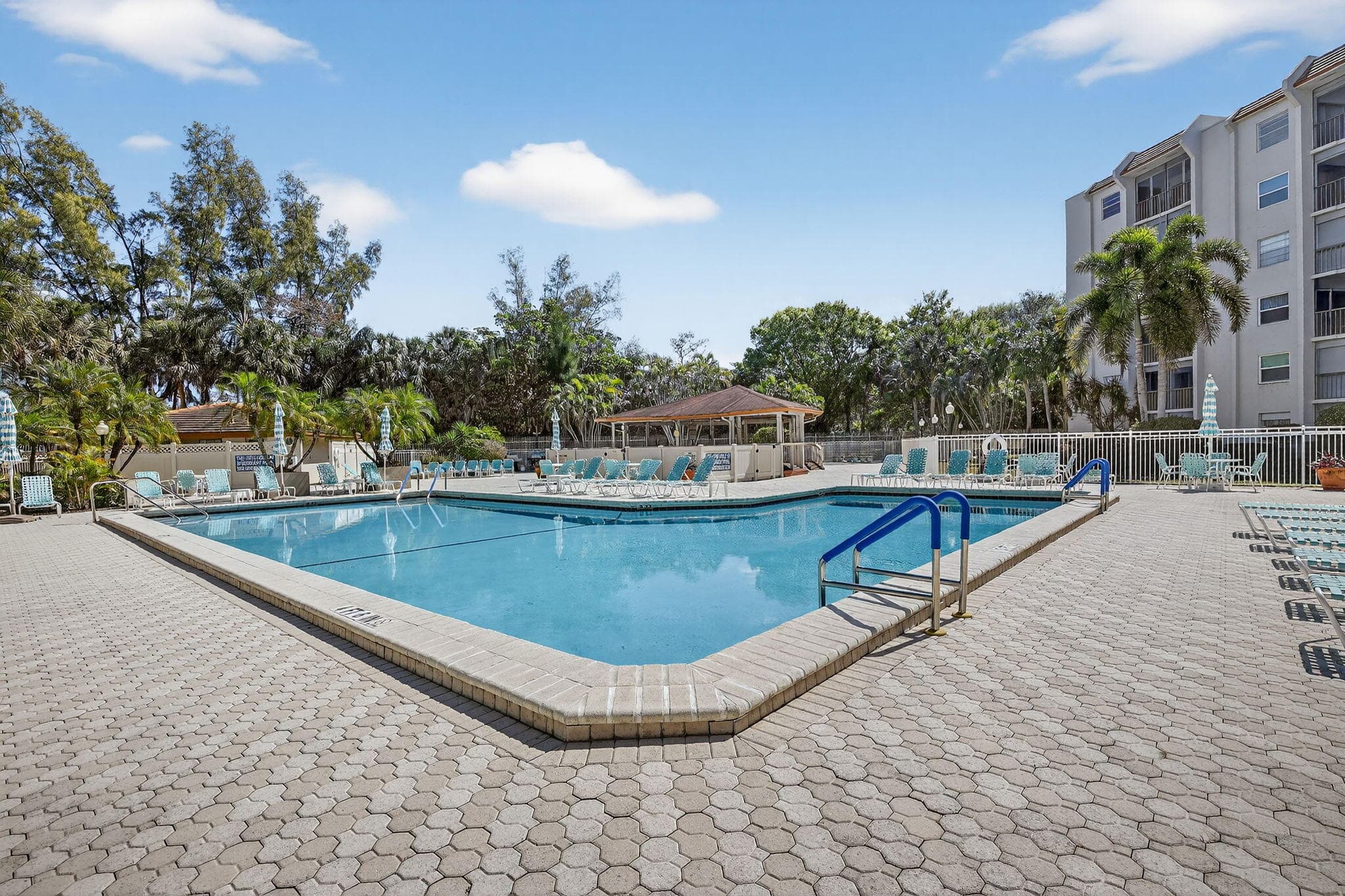 3910 Inverrary Boulevard 802b, Lauderhill, FL 33319 — photo 30 of 36