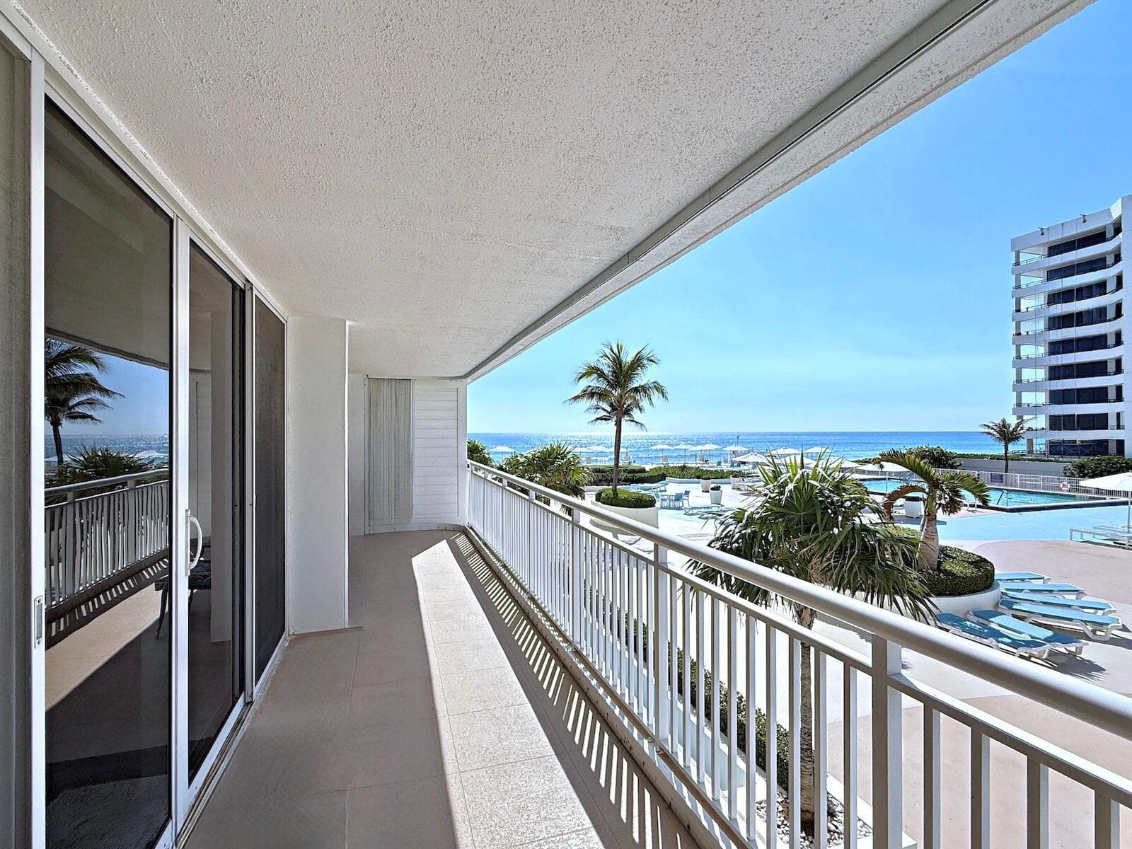 3546 S Ocean Boulevard 305, South Palm Beach, FL 33480 — photo 3 of 65