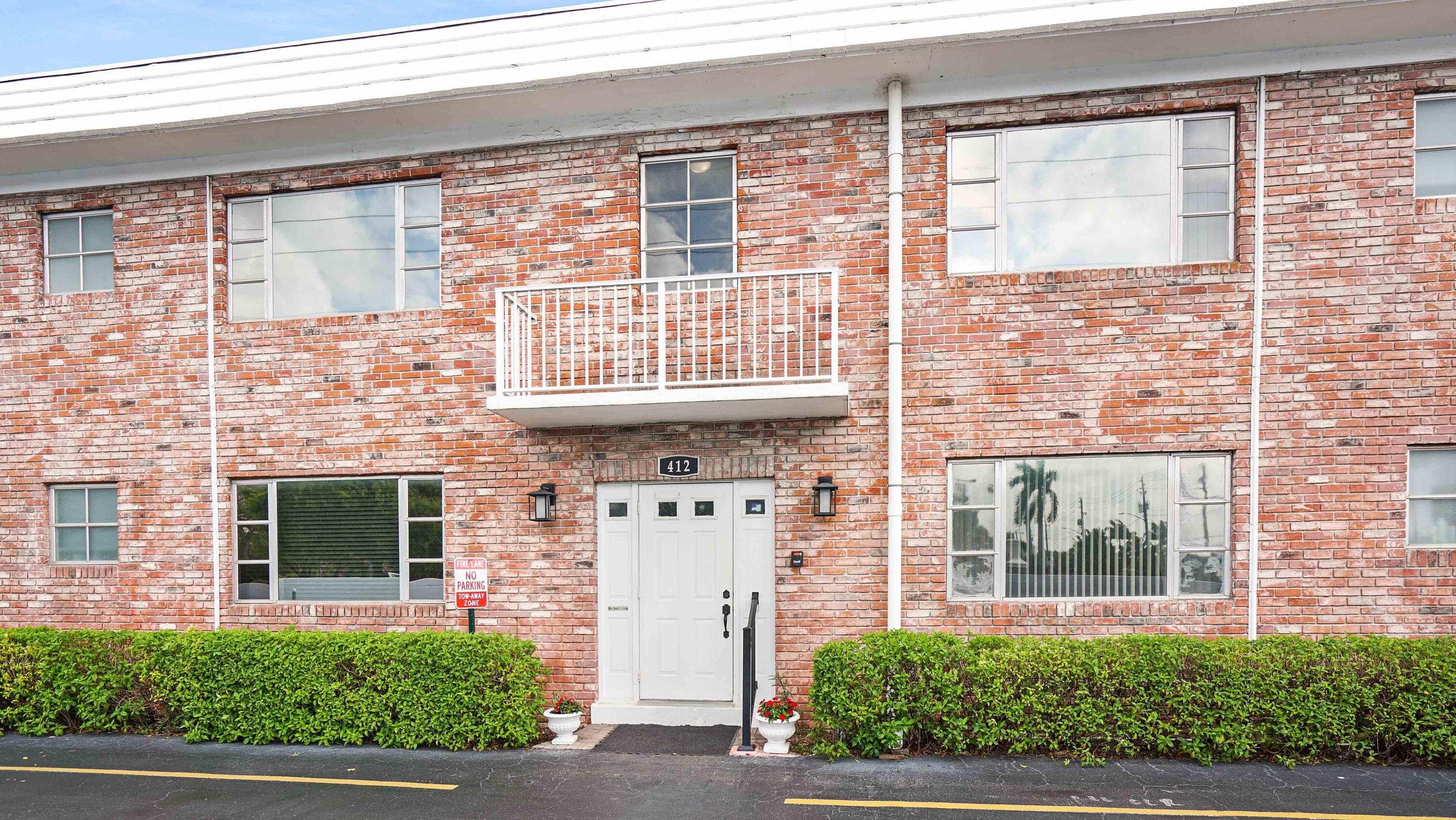 412 S Cypress Road 205, Pompano Beach, FL 33060 — photo 19 of 24