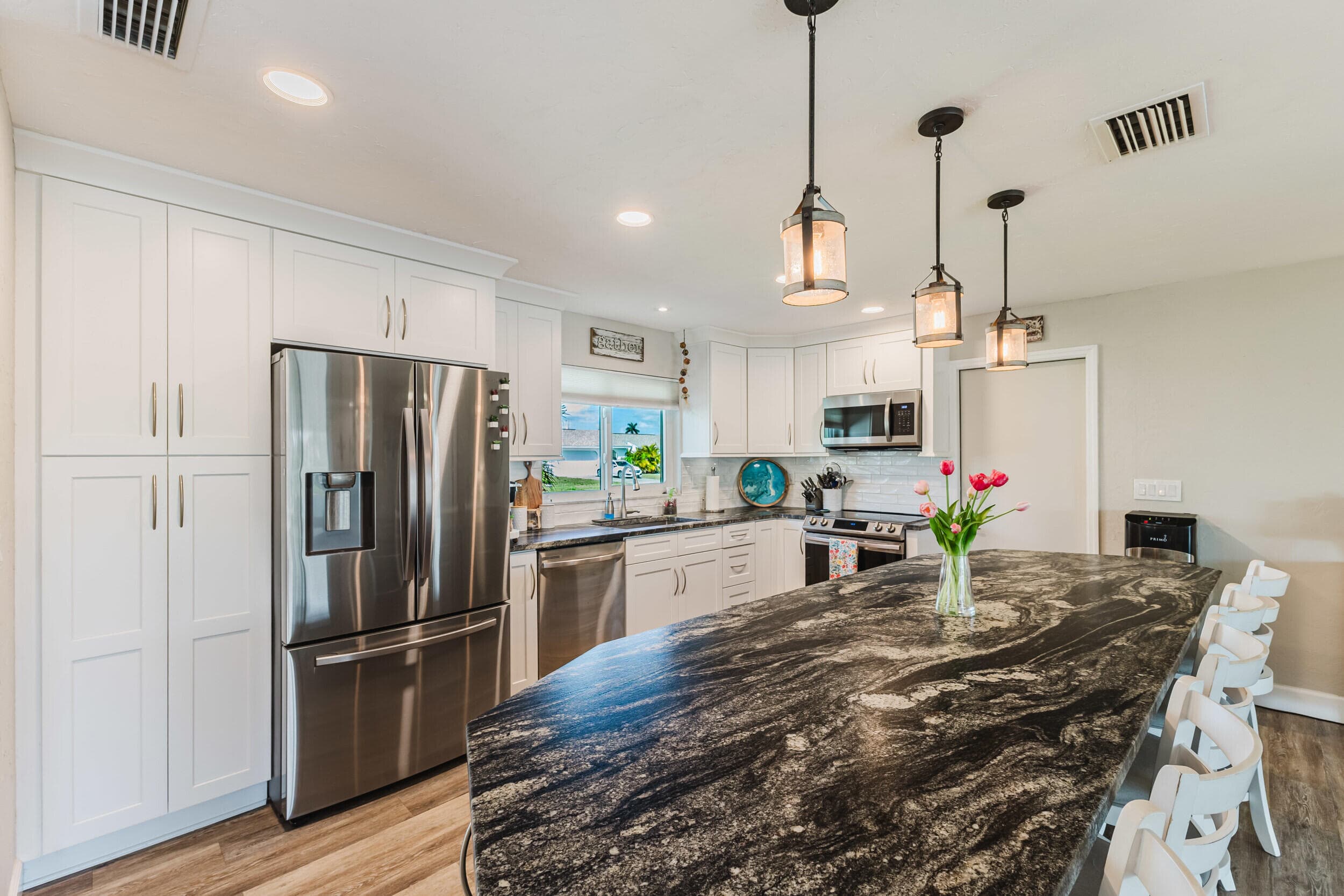 3517 SE 1st Avenue, Cape Coral, FL 33904 — photo 5 of 68