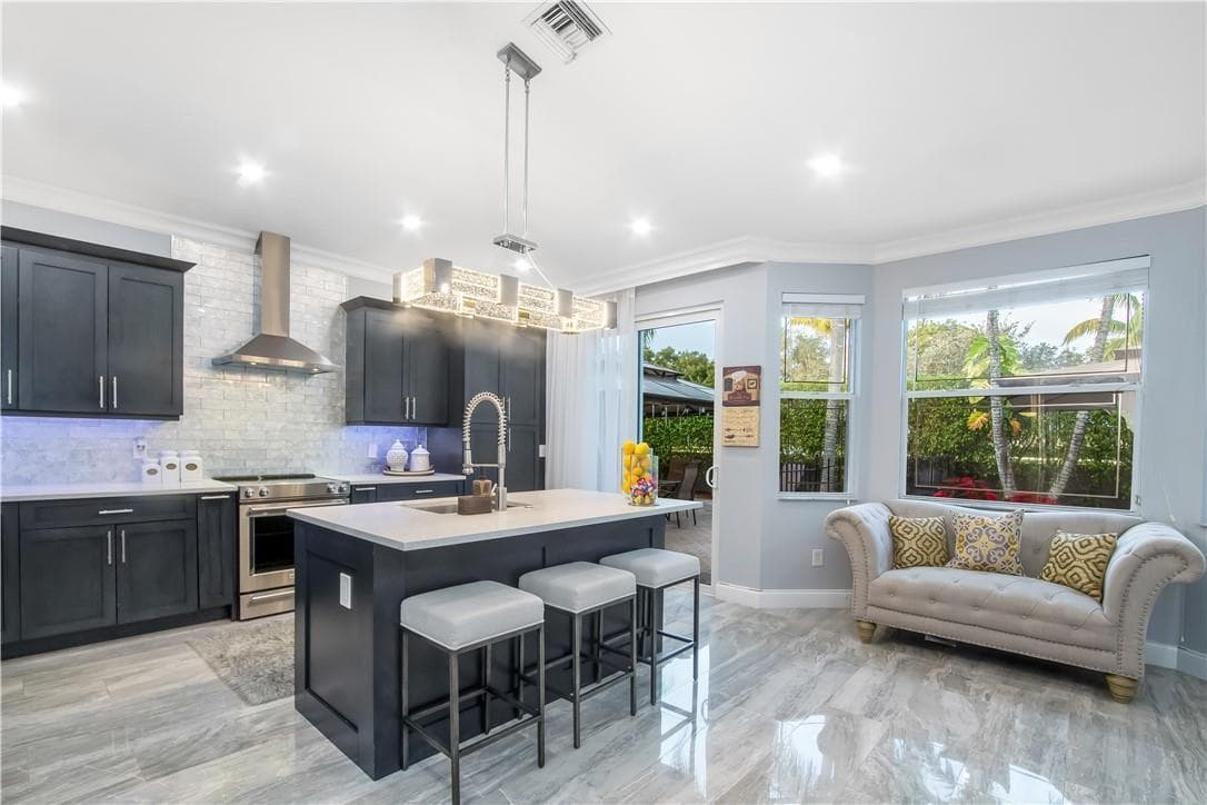 10361 NW 54th Place, Coral Springs, FL 33076 — photo 9 of 48