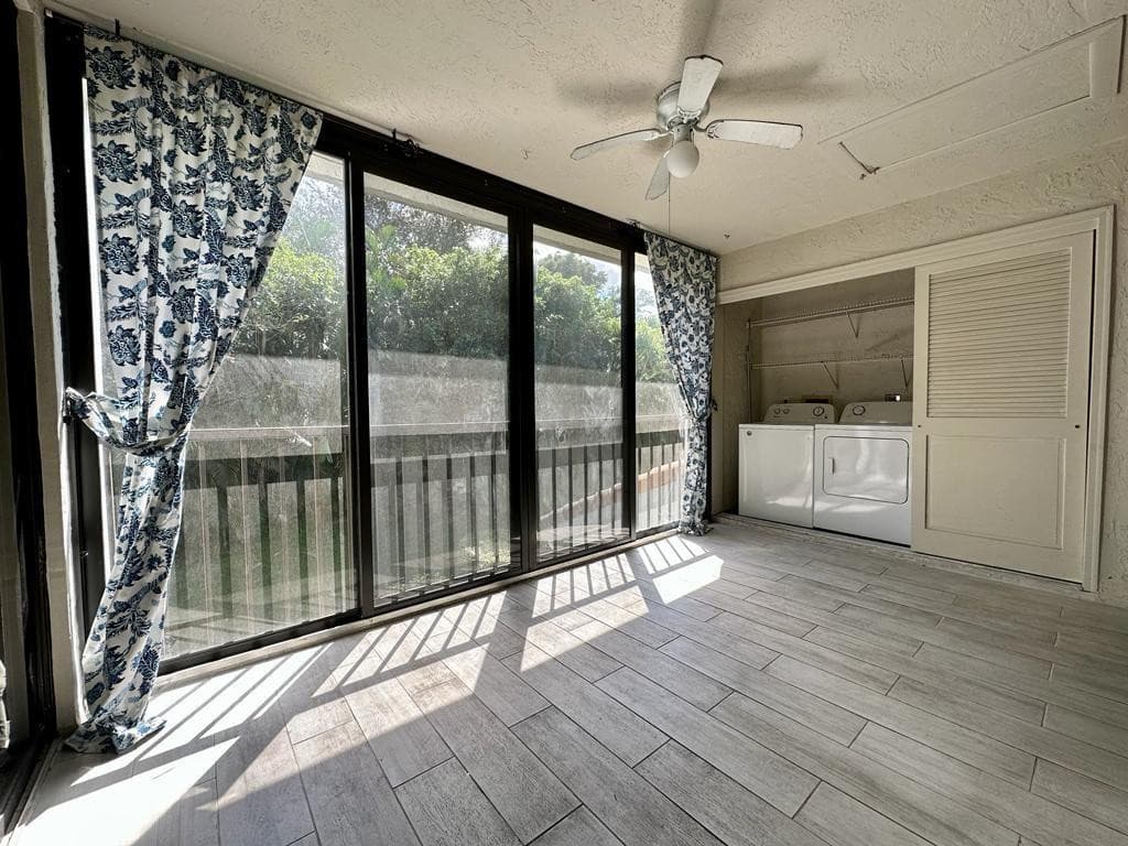 5438 Verona Drive Unit 812 L Drive L, Boynton Beach, FL 33437 — photo 2 of 35