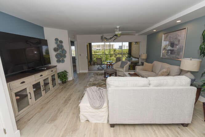 275 Palm Avenue C406, Jupiter, FL 33477 — photo 10 of 40