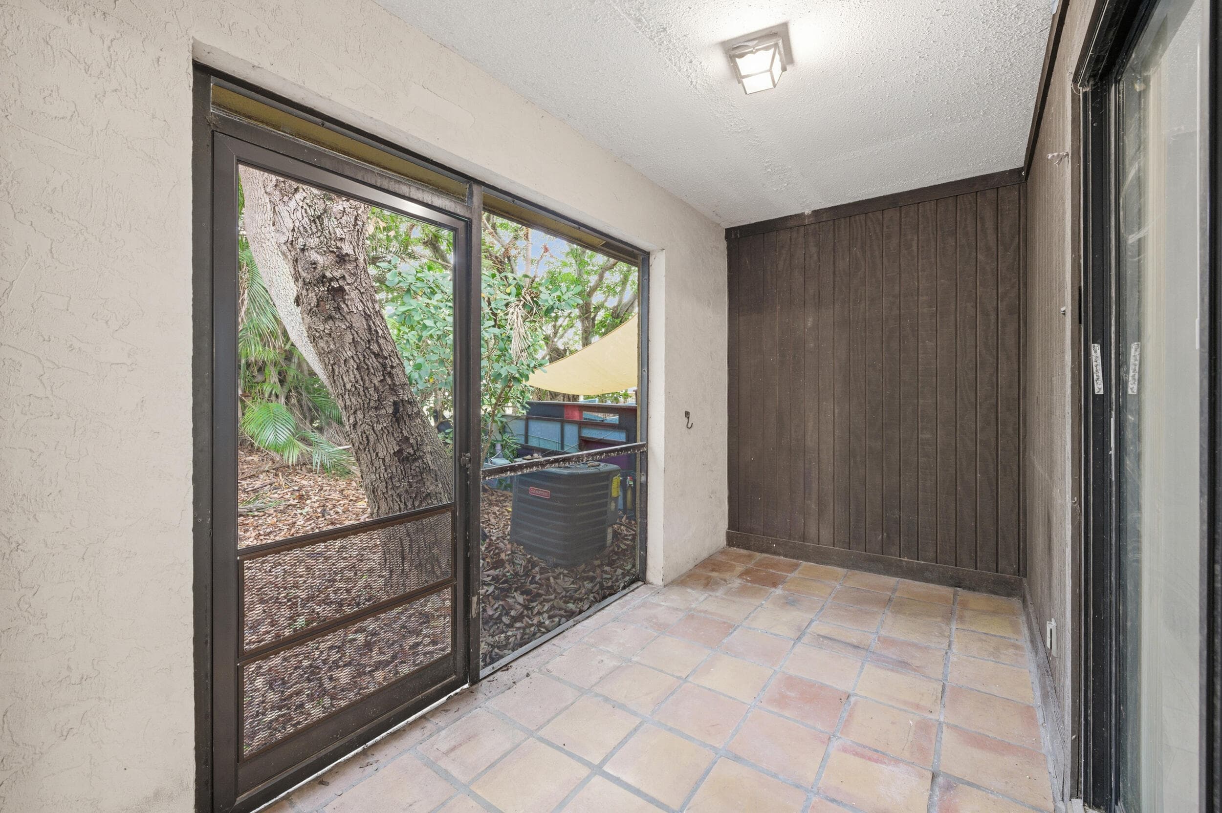 506 Glenwood Drive, West Palm Beach, FL 33415 — photo 21 of 25