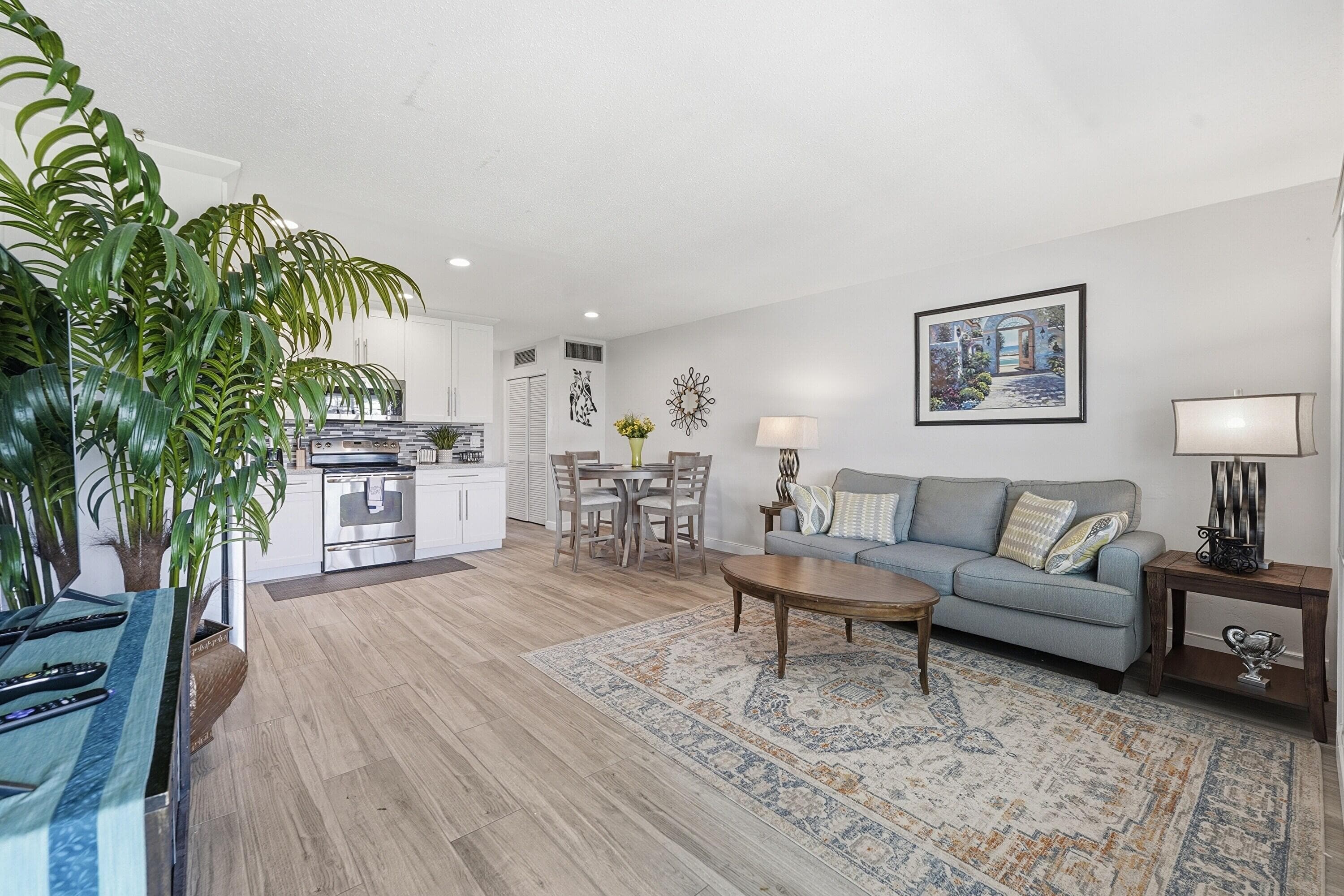 5208 NE 24th Terrace F314, Fort Lauderdale, FL 33308 — photo 1 of 19