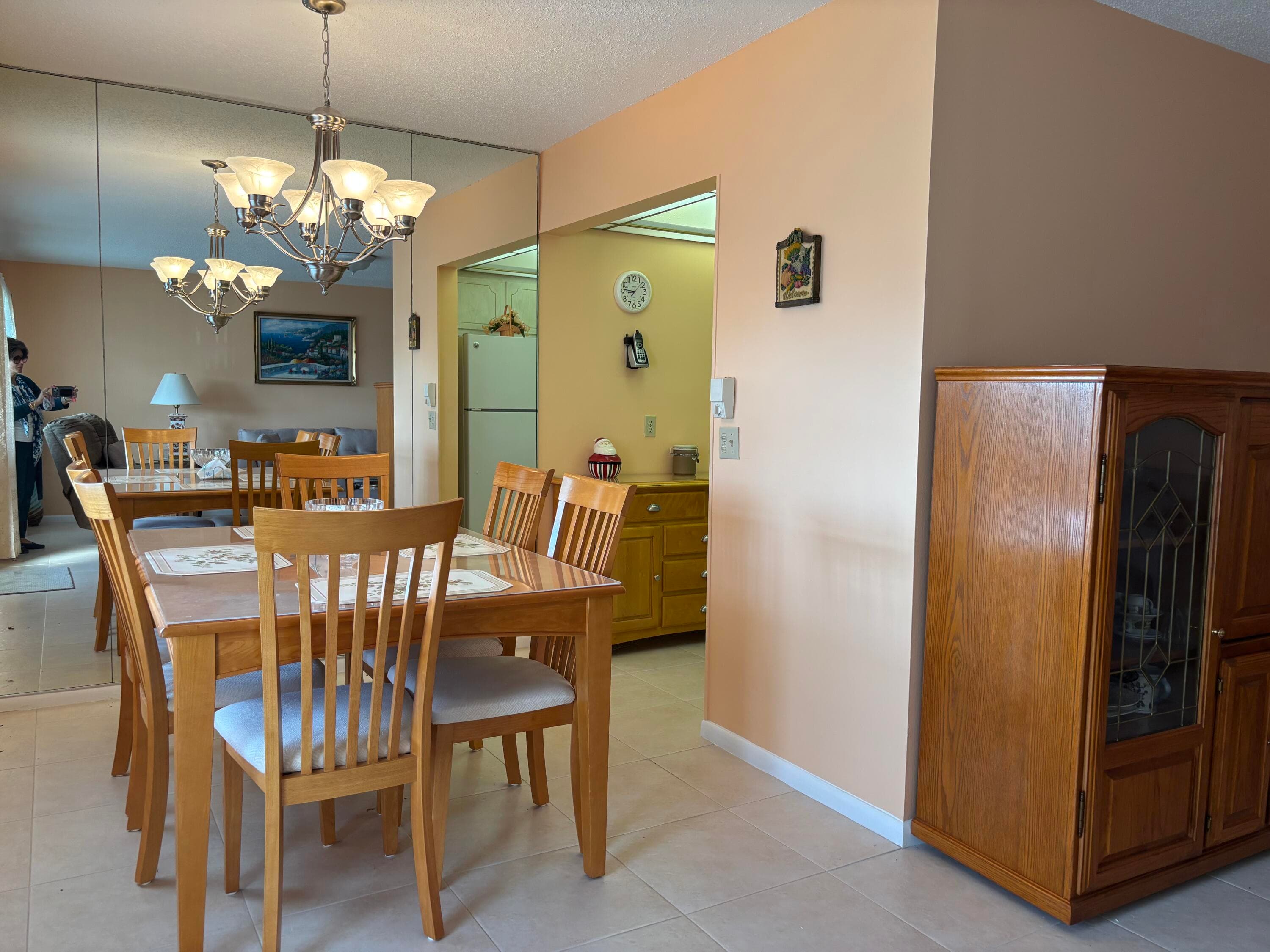 115 Camden E, West Palm Beach, FL 33417 — photo 3 of 20
