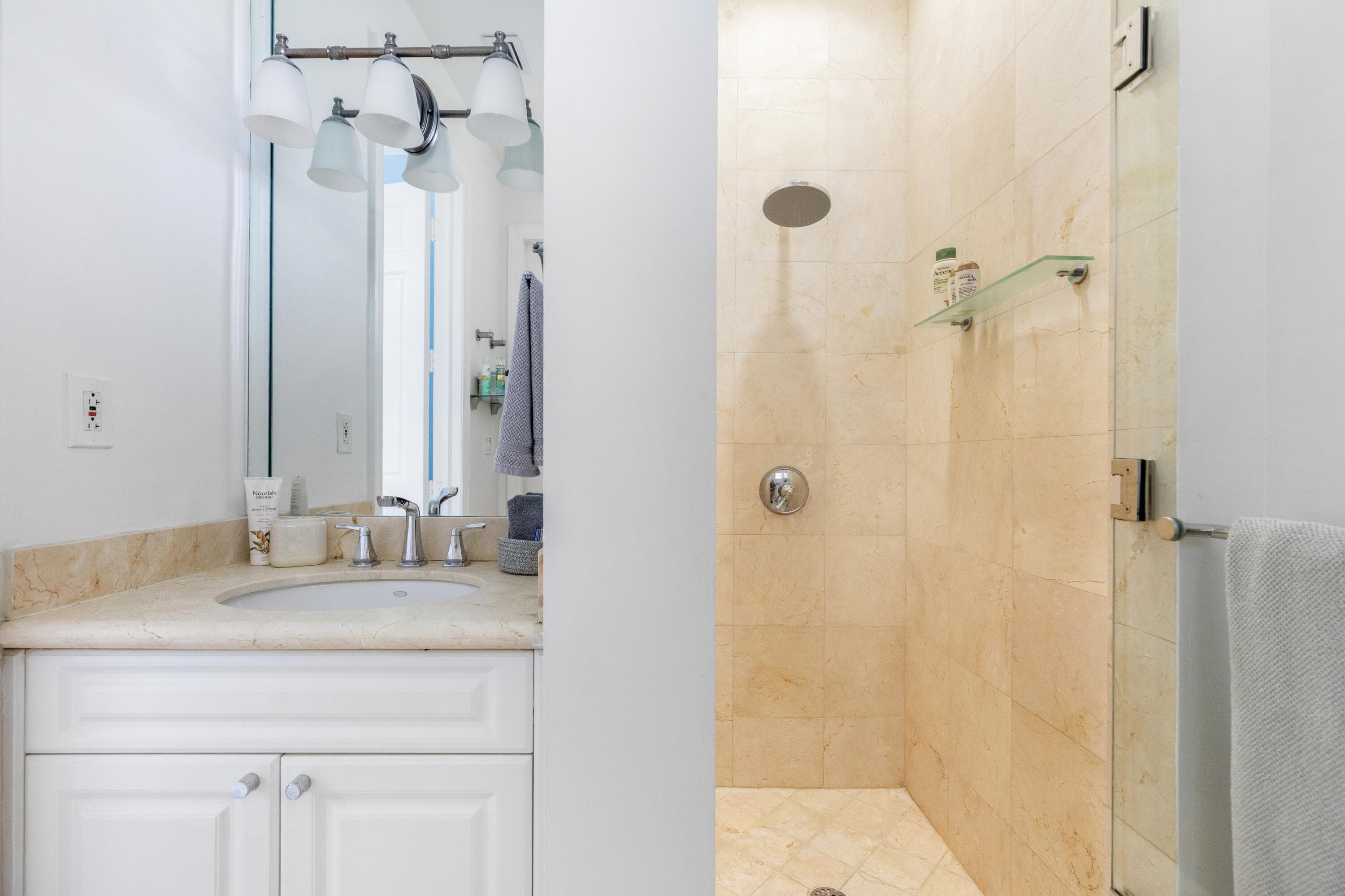 24 Grand Bay Estates Circle, Key Biscayne, FL 33149 — photo 24 of 64