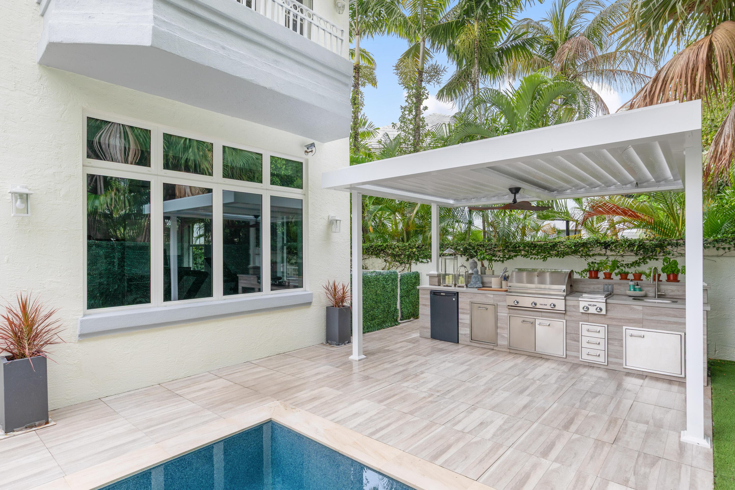 24 Grand Bay Estates Circle, Key Biscayne, FL 33149 — photo 50 of 64