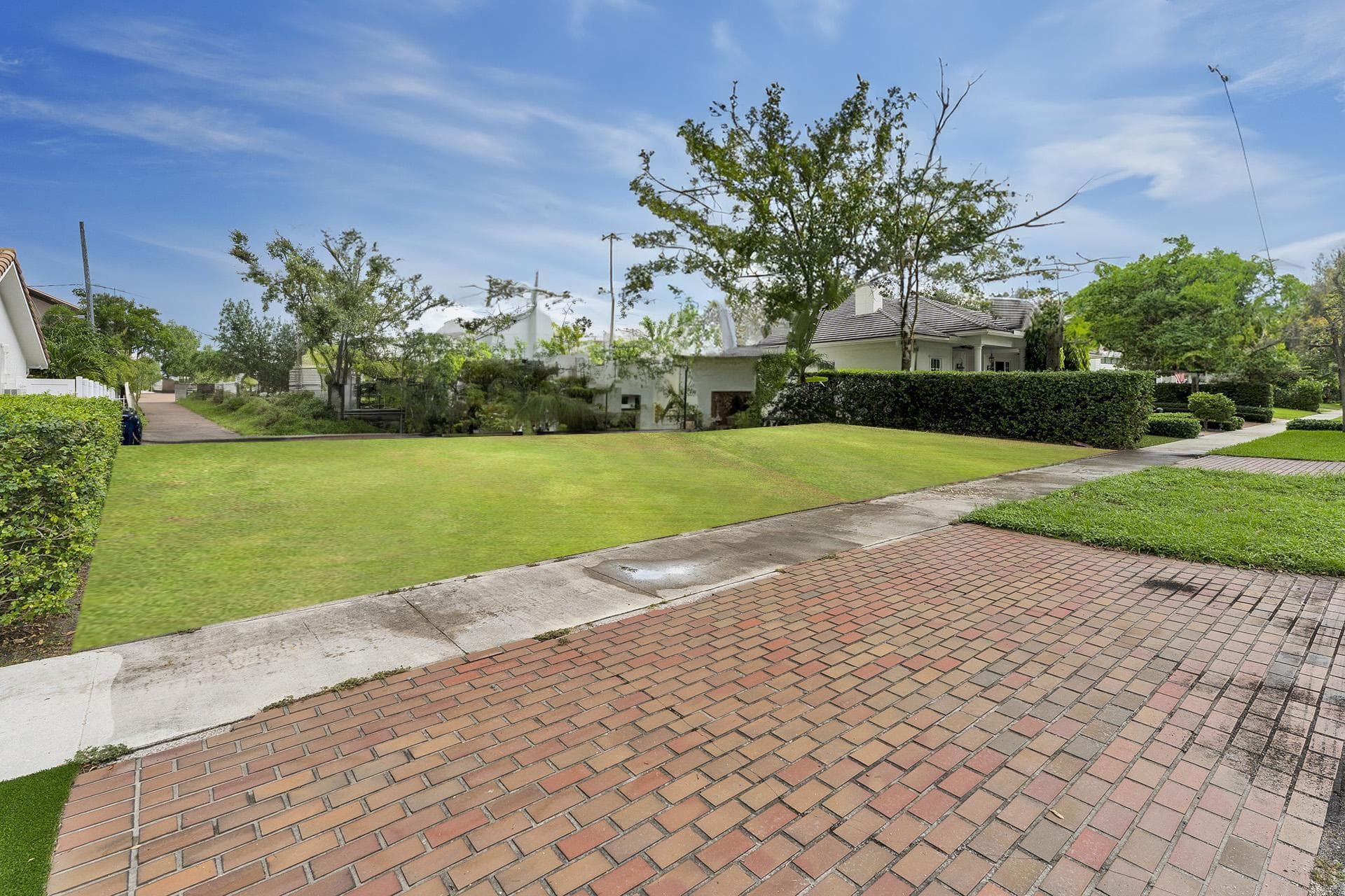 805 SE 10th Street, Fort Lauderdale, FL 33316 — photo 4 of 33
