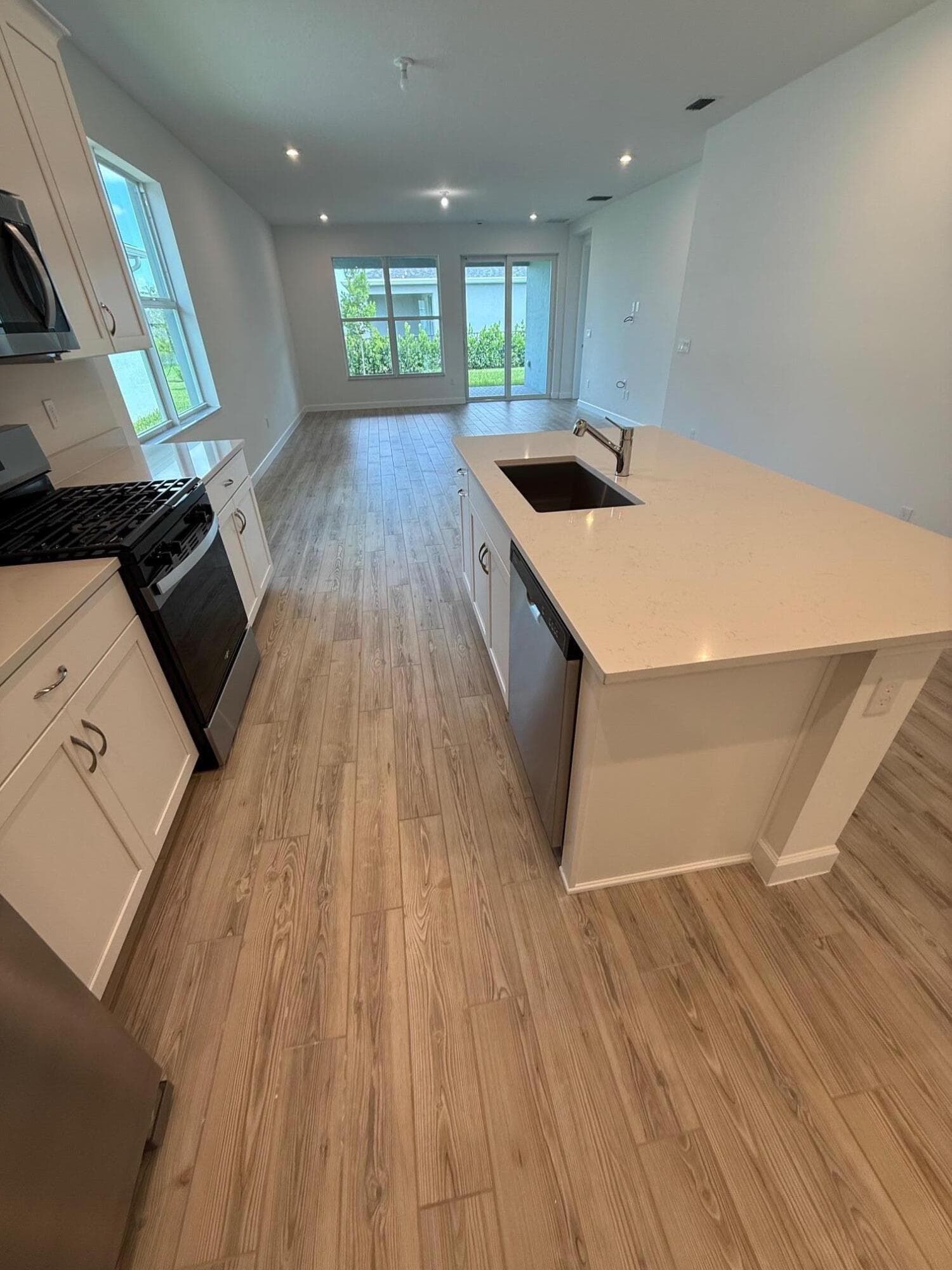 9555 SW Indra Way, Port St. Lucie, FL 34987 — photo 14 of 38