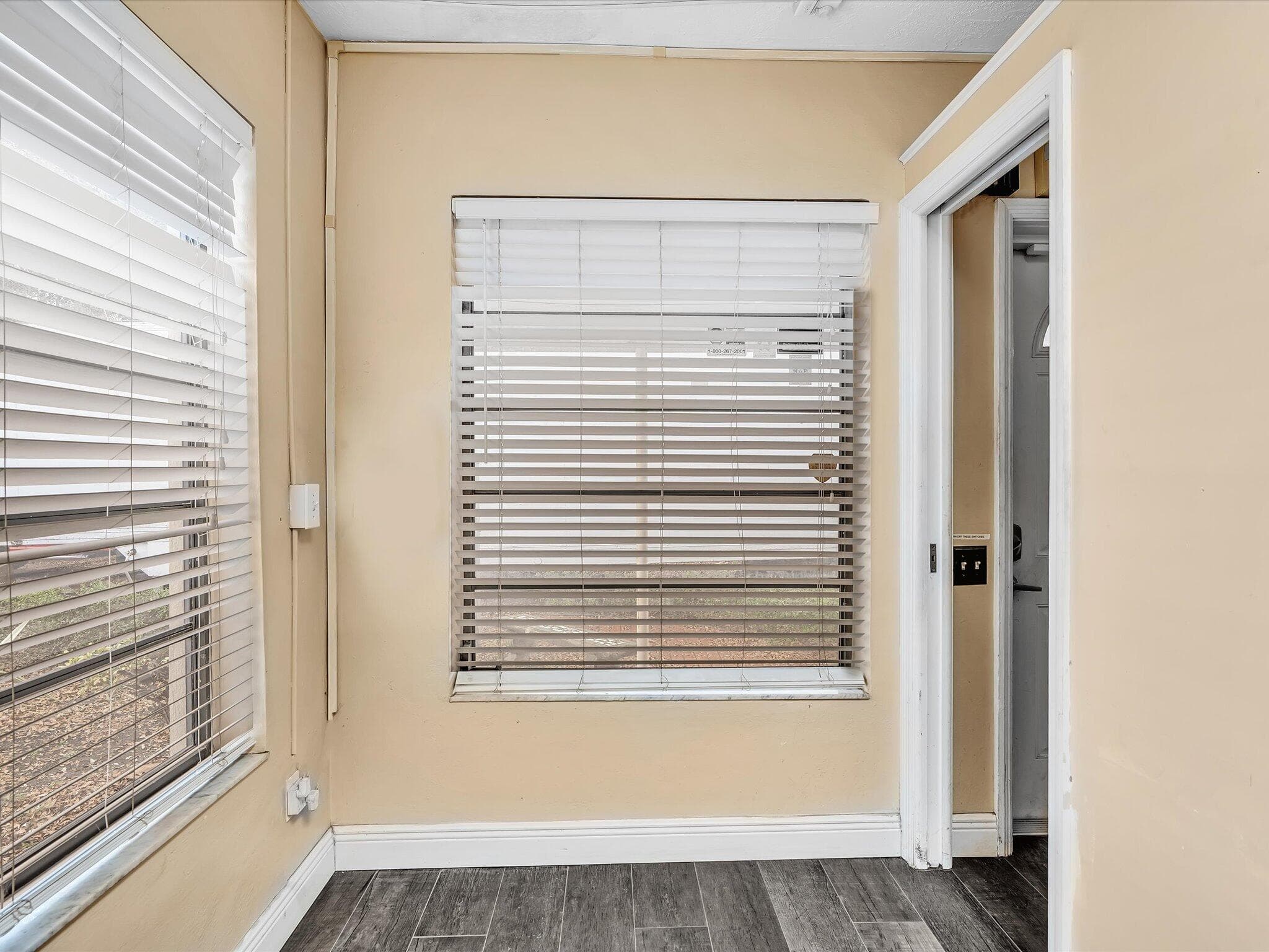 4901 SW 51st Street, Davie, FL 33314 — photo 10 of 68