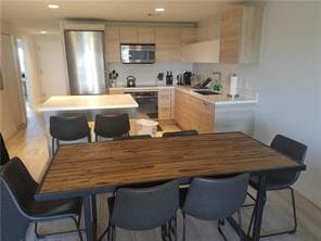 16385 Biscayne Boulevard 1018, North Miami Beach, FL 33160 — photo 3 of 41