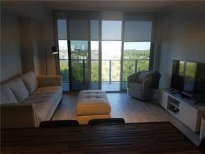 16385 Biscayne Boulevard 1018, North Miami Beach, FL 33160 — photo 11 of 41