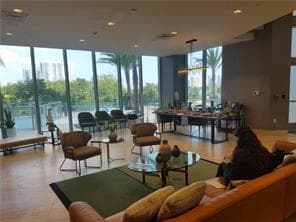 16385 Biscayne Boulevard 1018, North Miami Beach, FL 33160 — photo 25 of 41