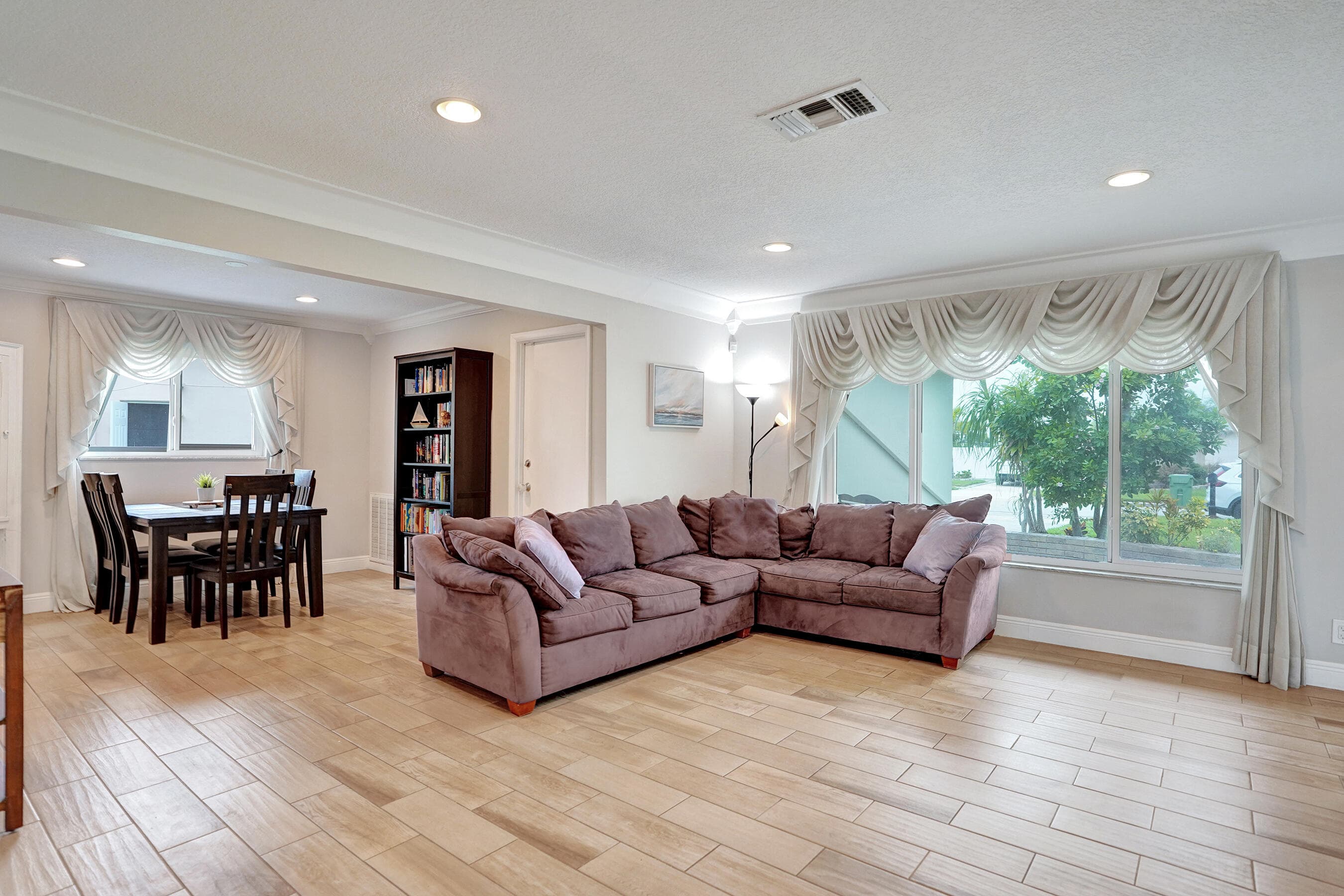 6984 NW 4th Court, Margate, FL 33063 — photo 9 of 45