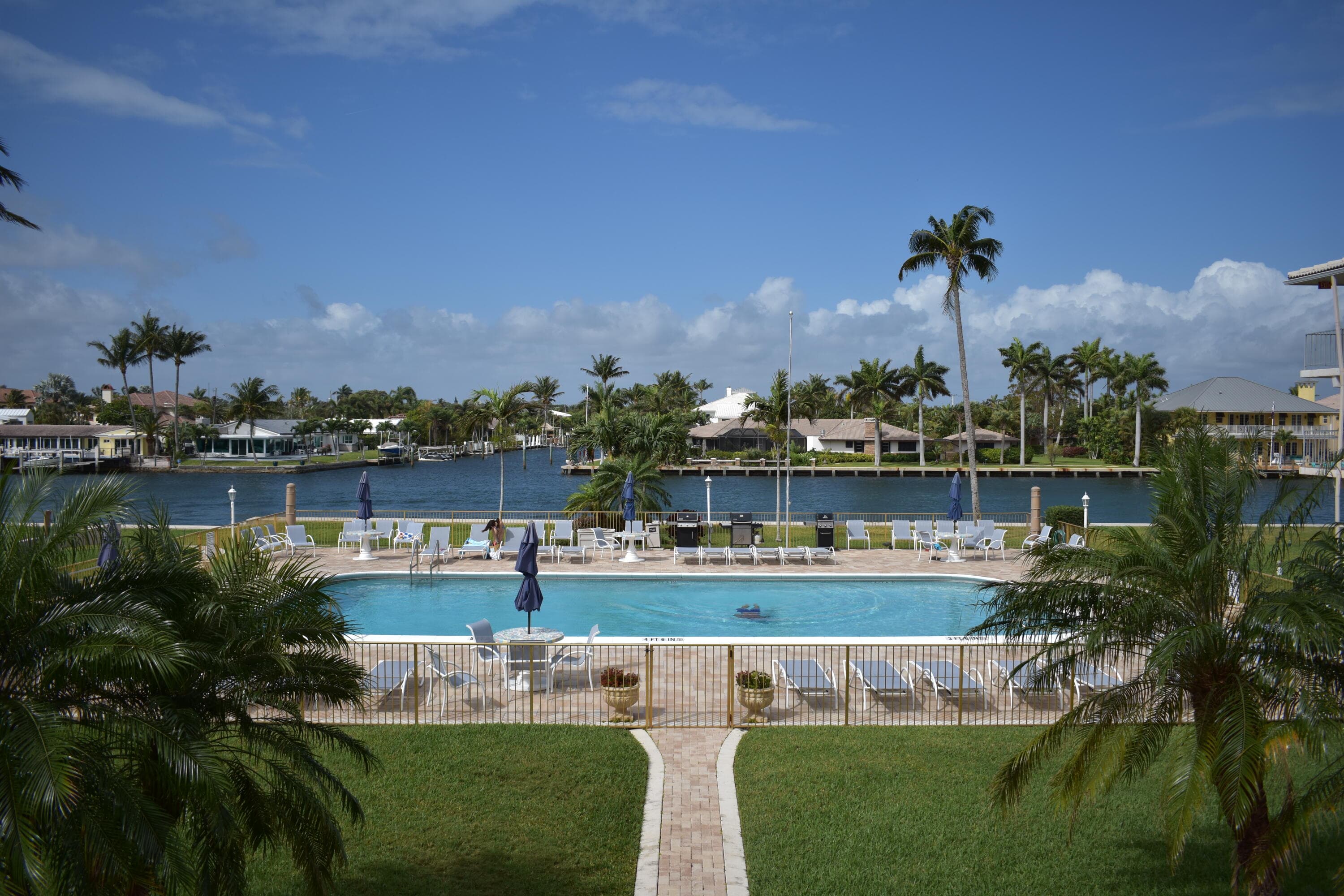 745 SE 19th Avenue 112, Deerfield Beach, FL 33441 — photo 1 of 16