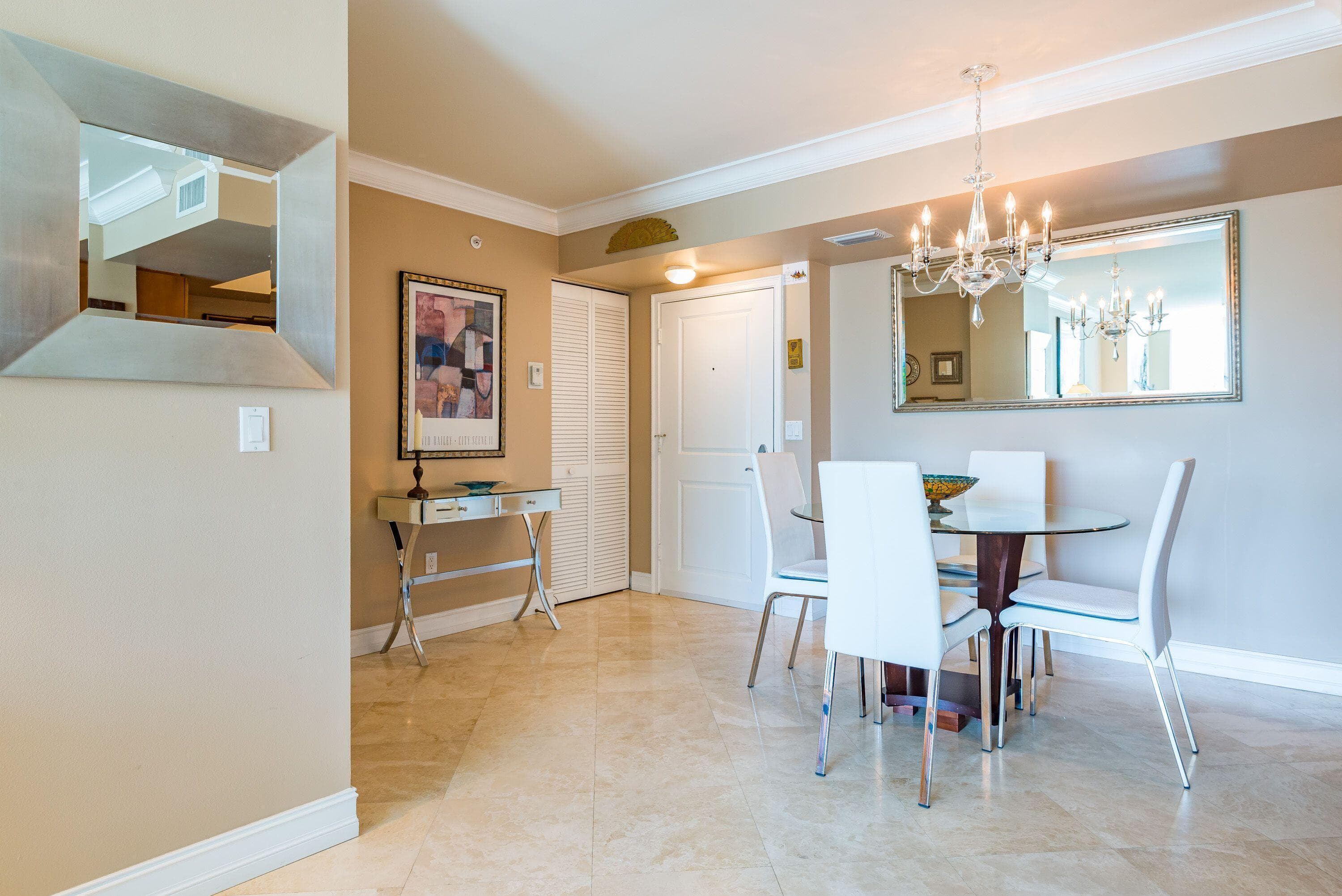 99 SE Mizner Boulevard 215, Boca Raton, FL 33432 — photo 5 of 40