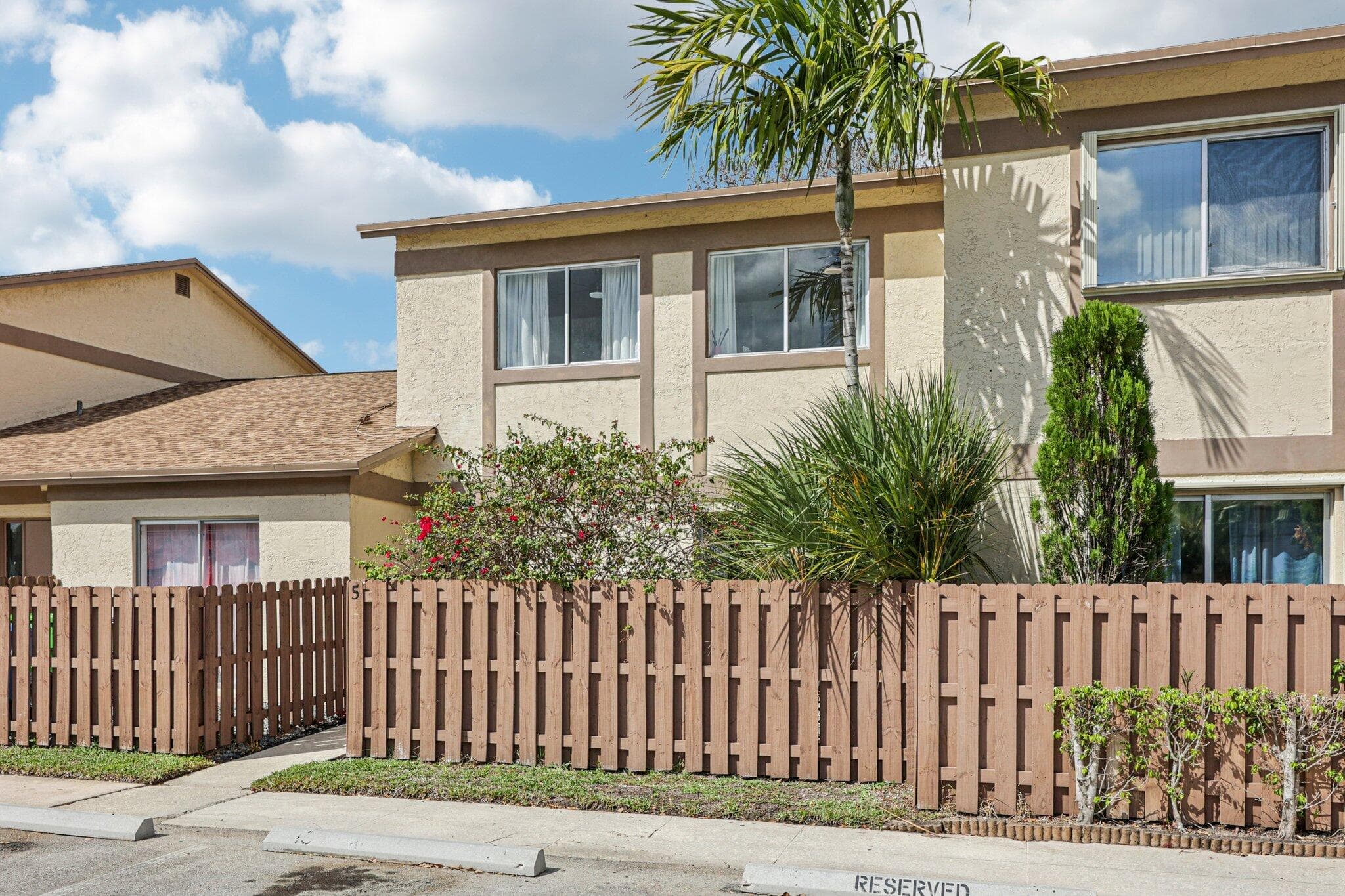 10625 NW 30th Place #5, Sunrise, FL 33322 — photo 1 of 32