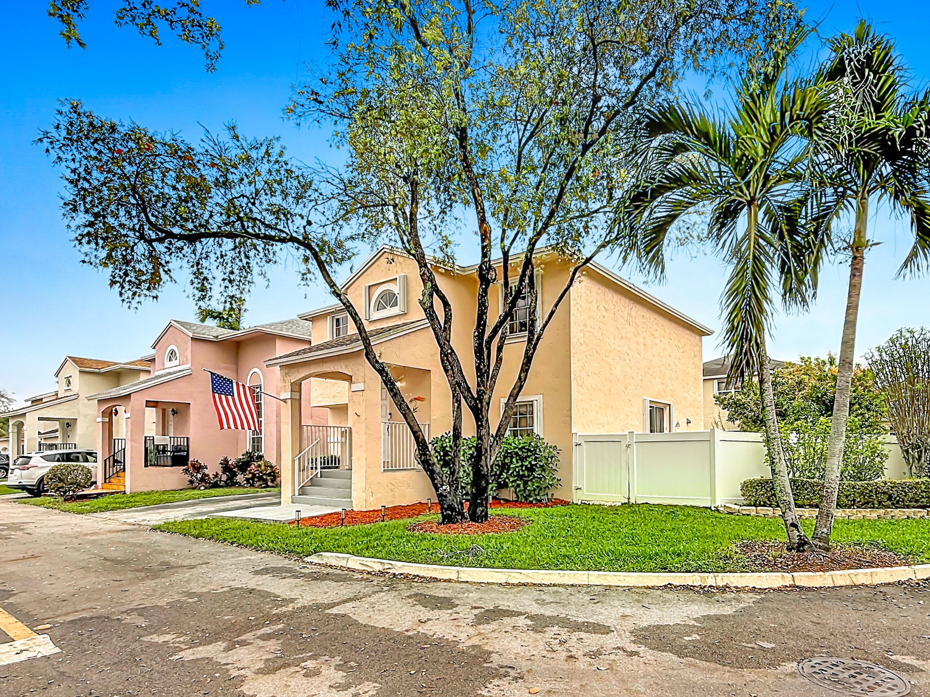12028 NW 13th Street, Pembroke Pines, FL 33026 — photo 2 of 47