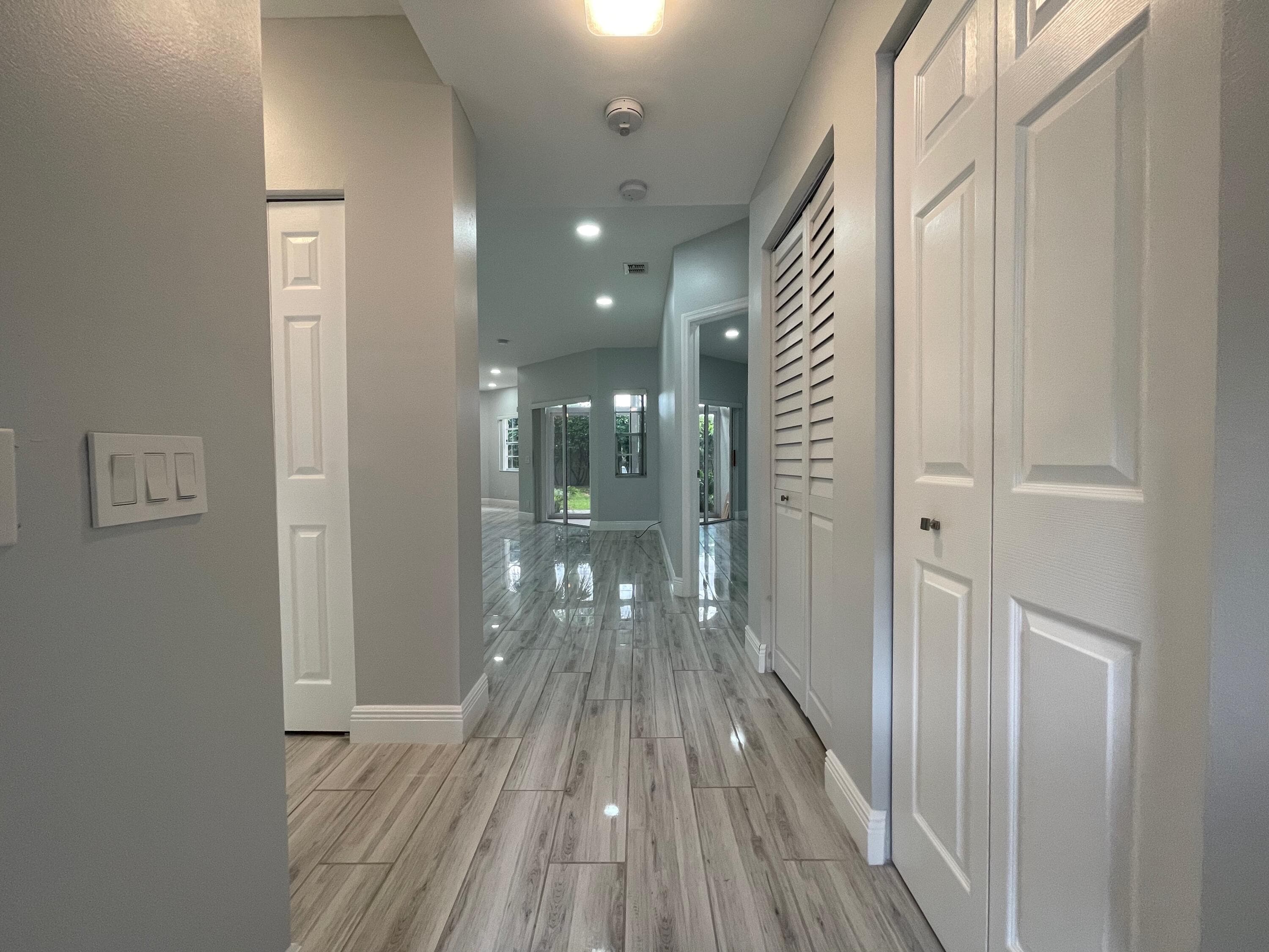 6526 Via Regina, Boca Raton, FL 33433 — photo 13 of 16