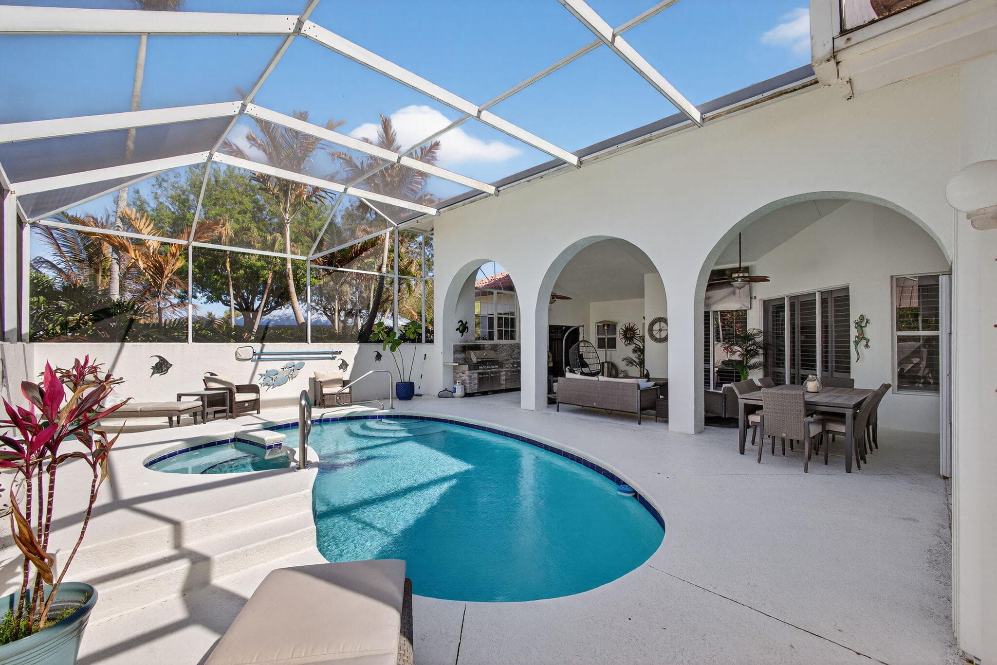 8075 SE Governors Way, Hobe Sound, FL 33455 — photo 1 of 35