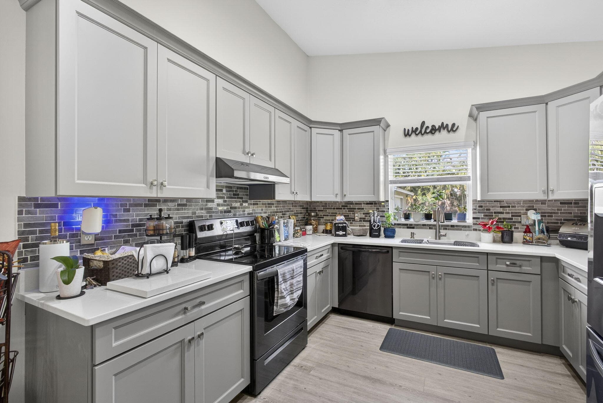 13714 78th Place N, West Palm Beach, FL 33412 — photo 15 of 76