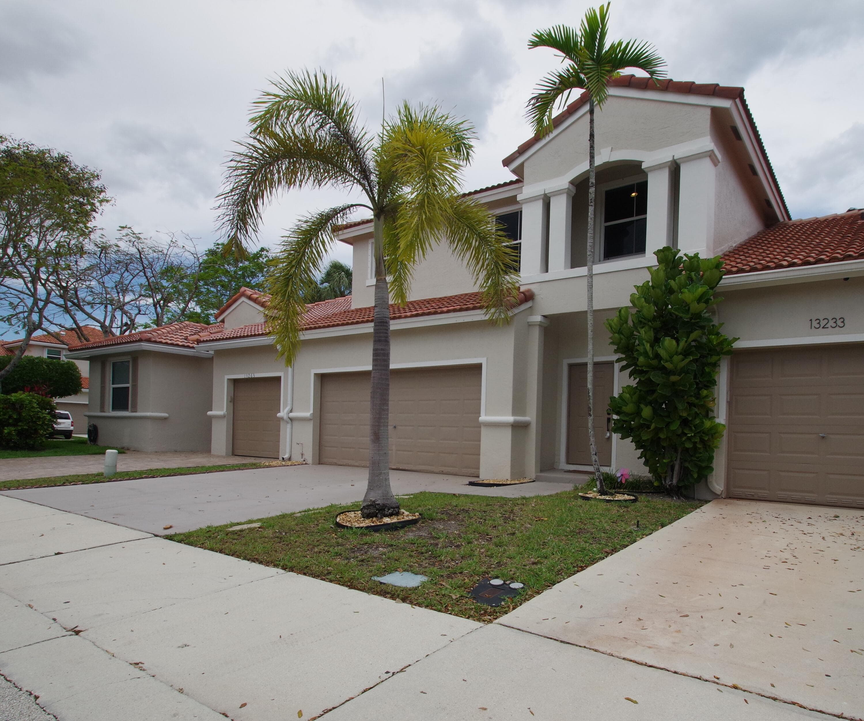 13243 NW 8th Street, Pembroke Pines, FL 33028 — photo 11 of 26