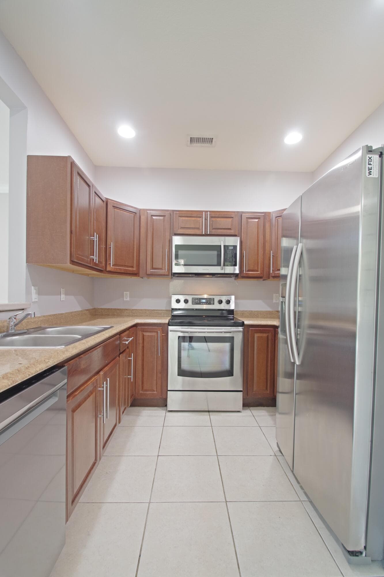 13243 NW 8th Street, Pembroke Pines, FL 33028 — photo 18 of 26
