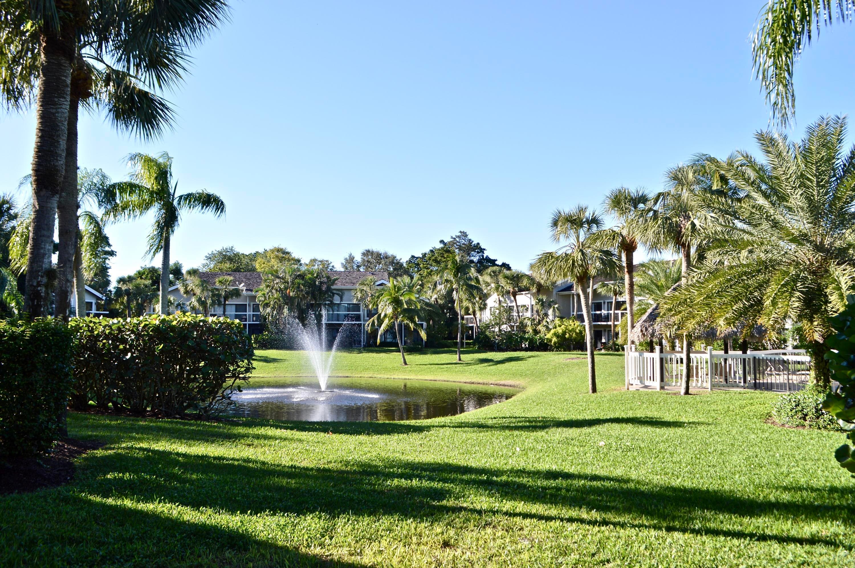 11863 Wimbledon Circle 432, Wellington, FL 33414 — photo 11 of 27