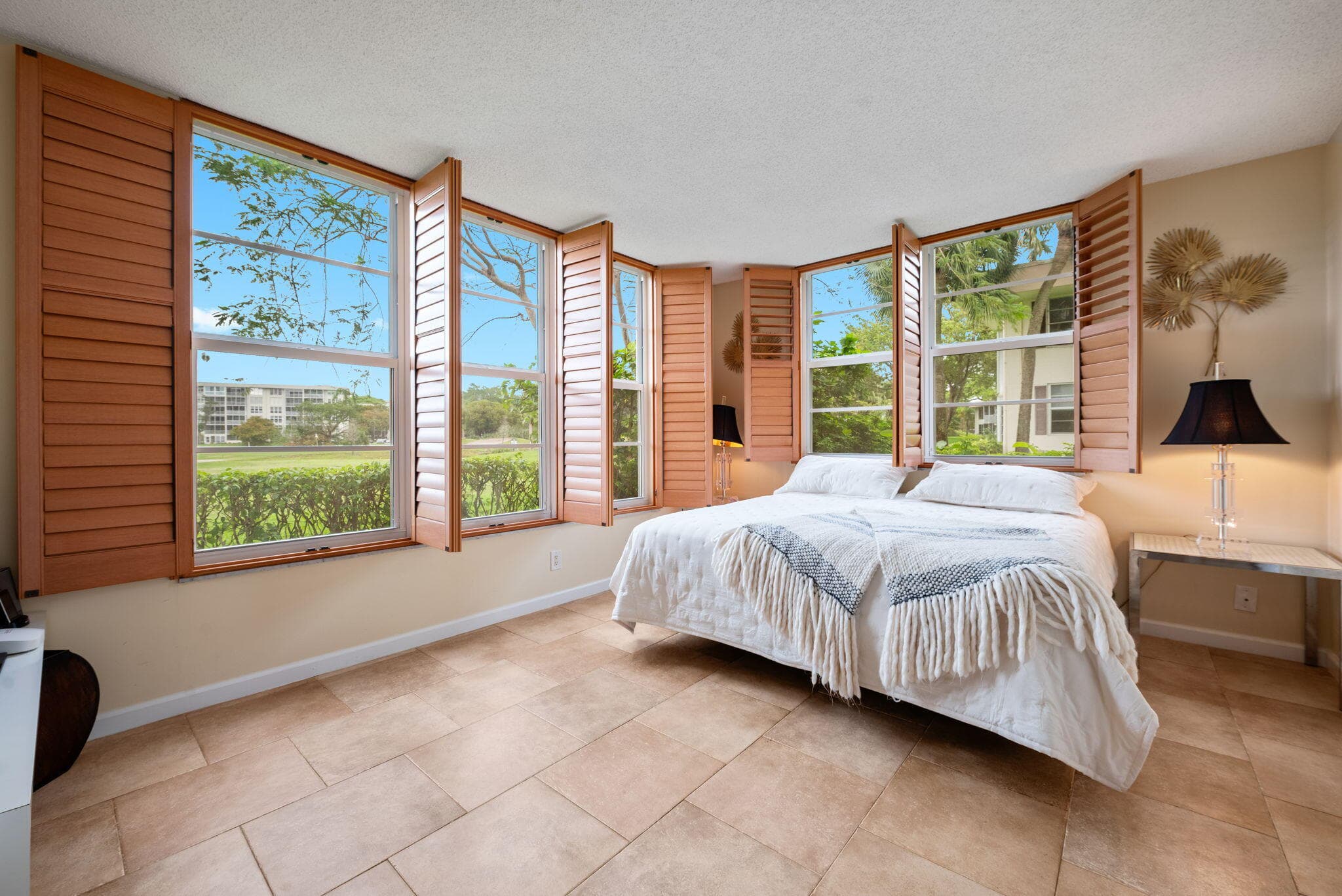 2651 S Palm Aire Drive 101, Pompano Beach, FL 33069 — photo 15 of 30