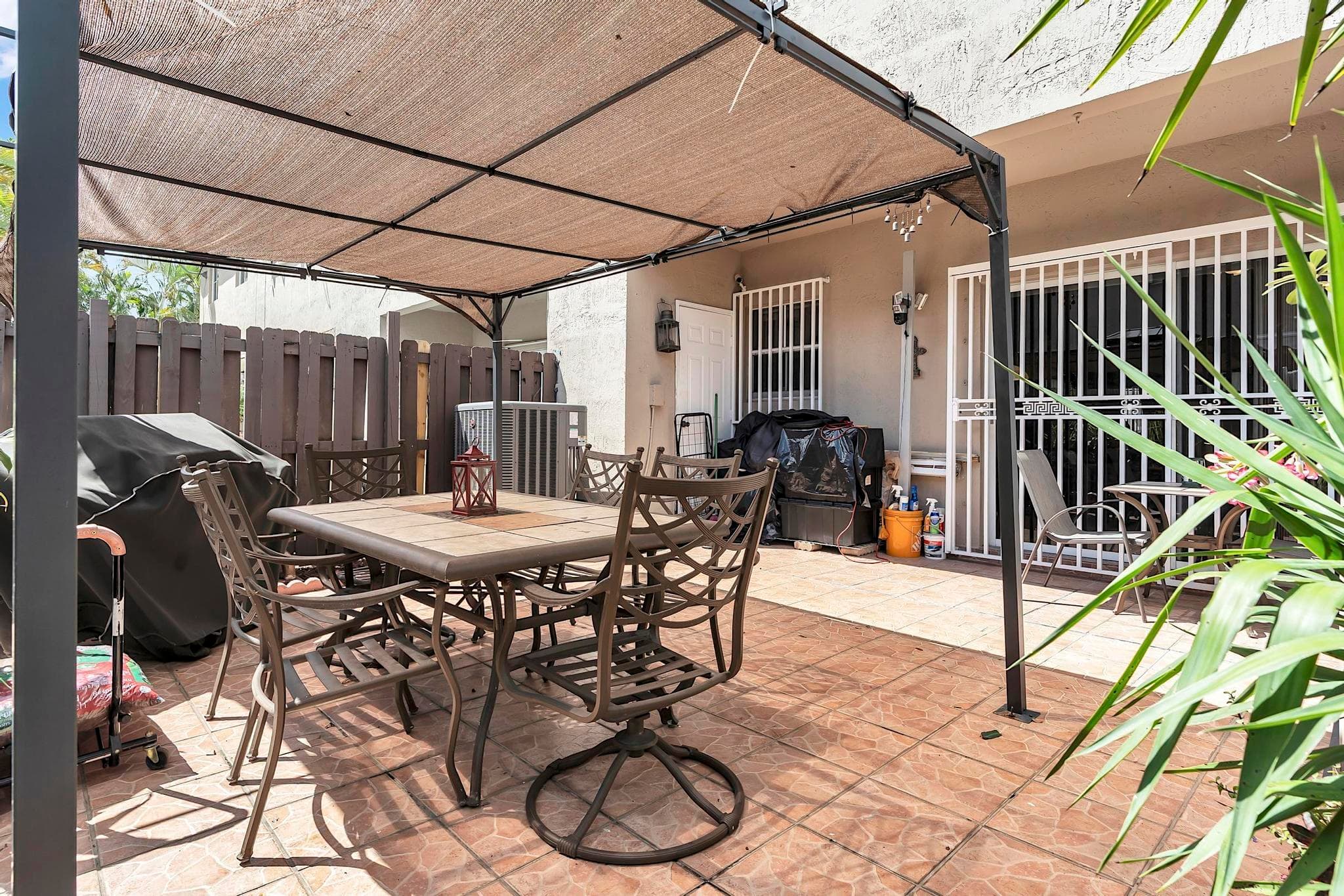 16637 NW 73rd Place, Miami Lakes, FL 33014 — photo 38 of 42