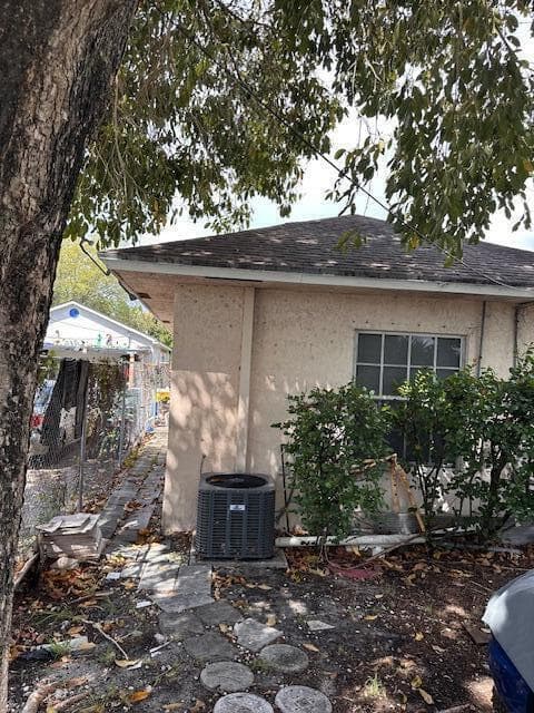 518 S E Street, Lake Worth Beach, FL 33460 — photo 2 of 3