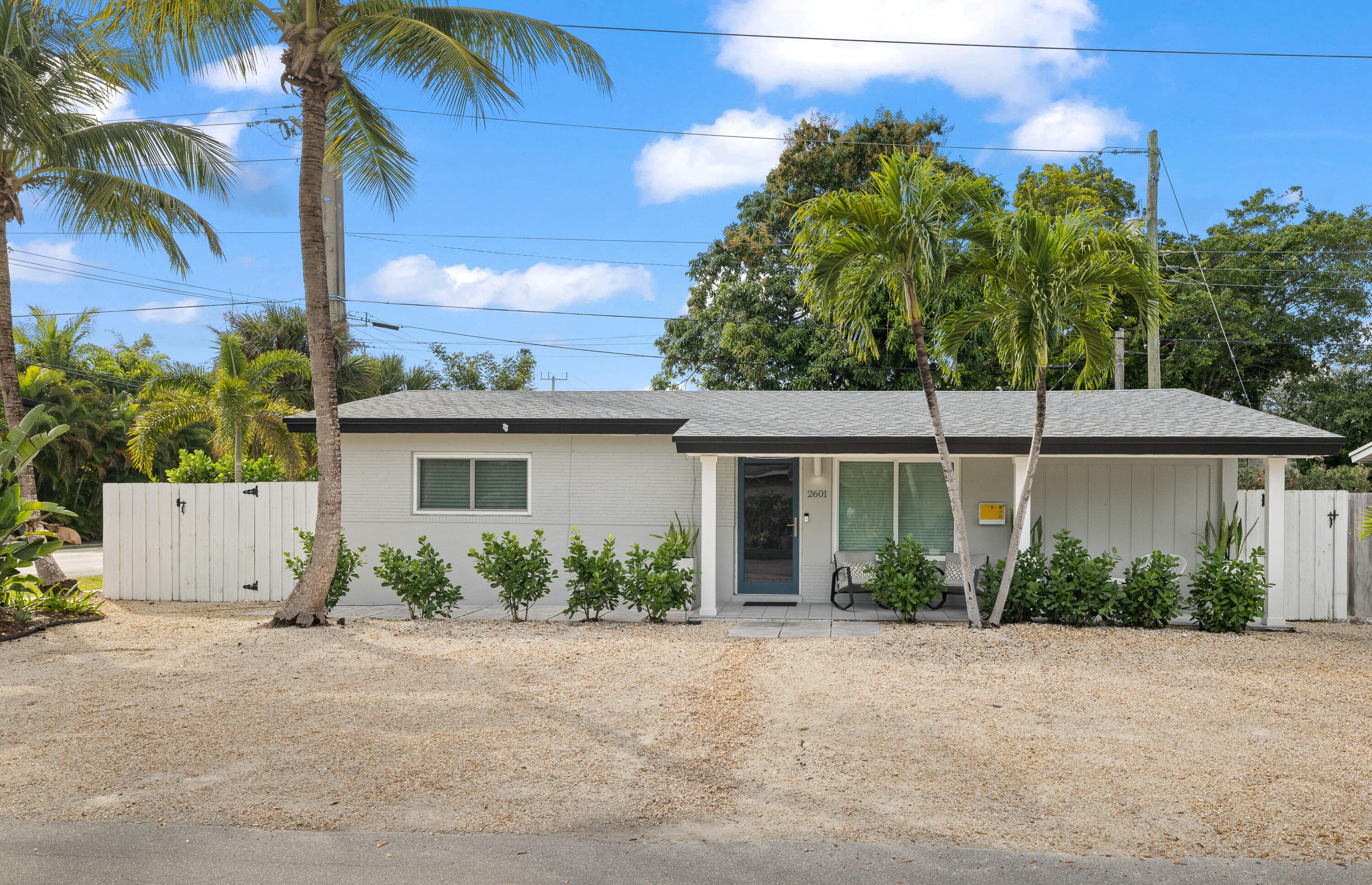 2601 NE 9th Terrace, Wilton Manors, FL 33334 — photo 1 of 37