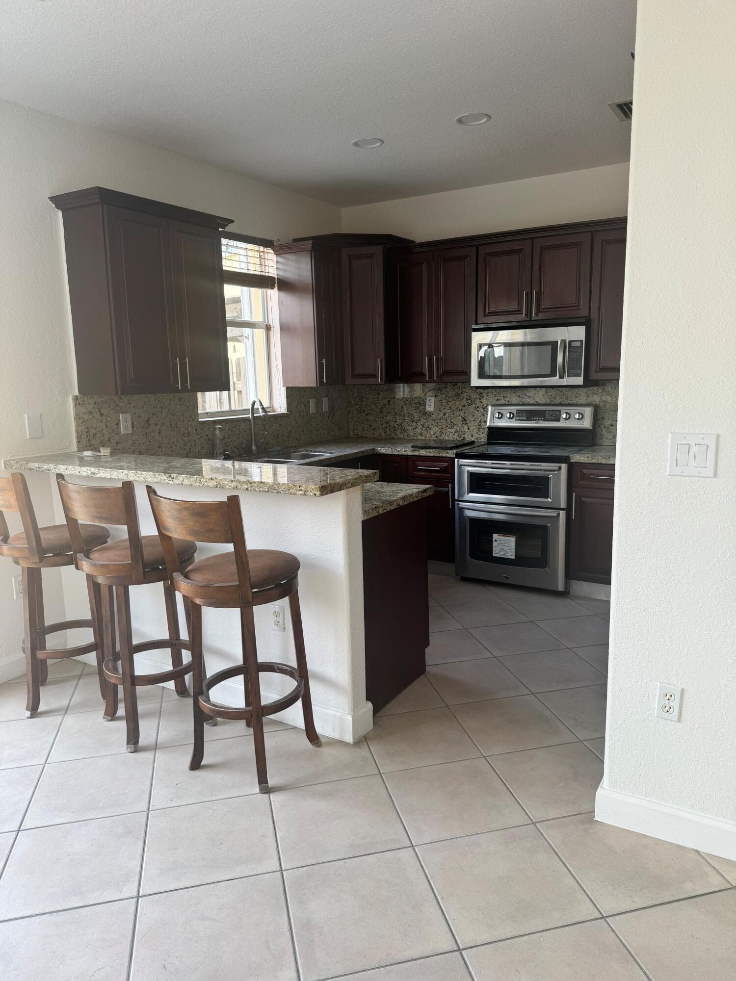 Townhouse in Miami — photo 5 of 27