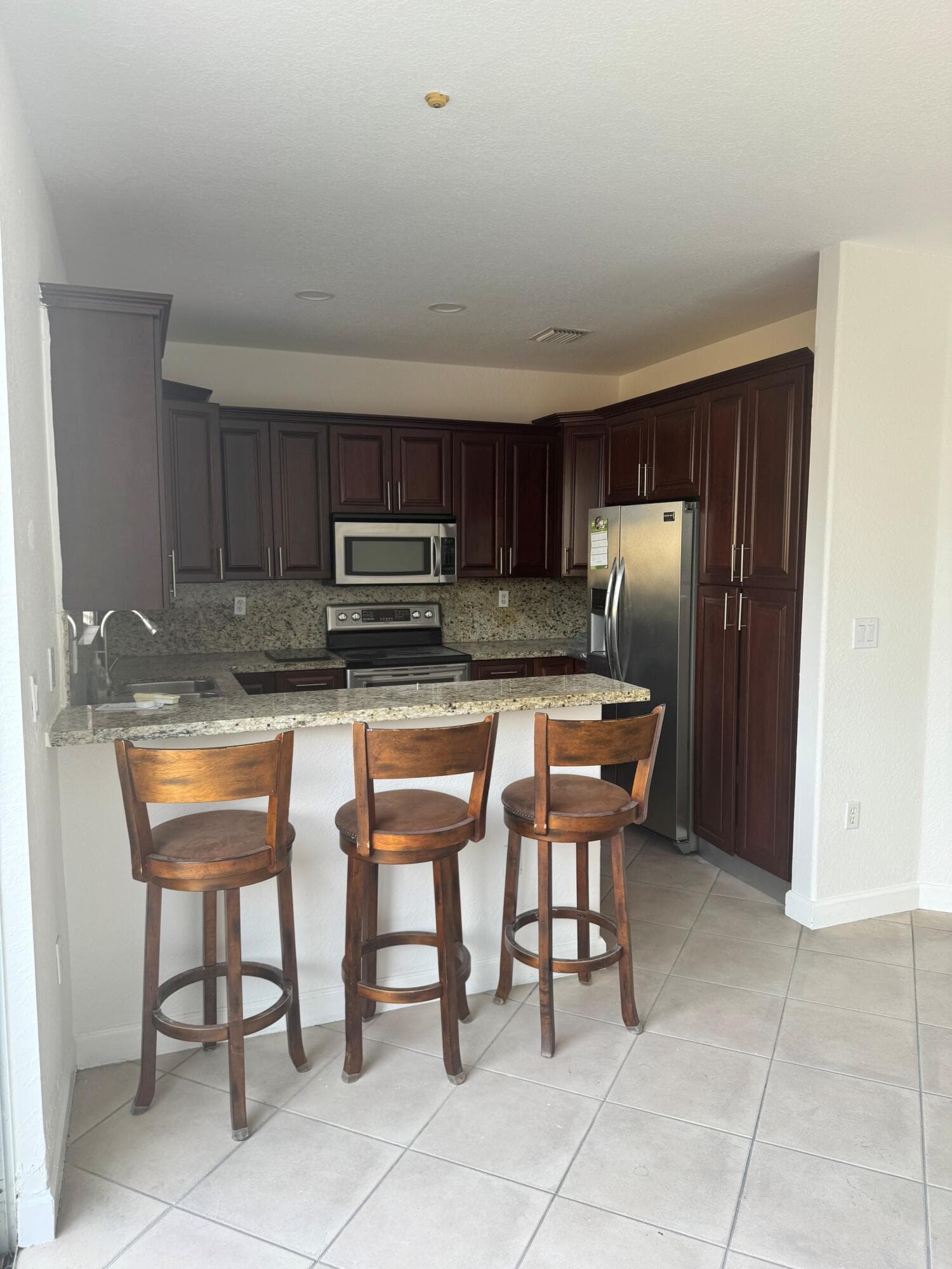 Townhouse in Miami — photo 6 of 27