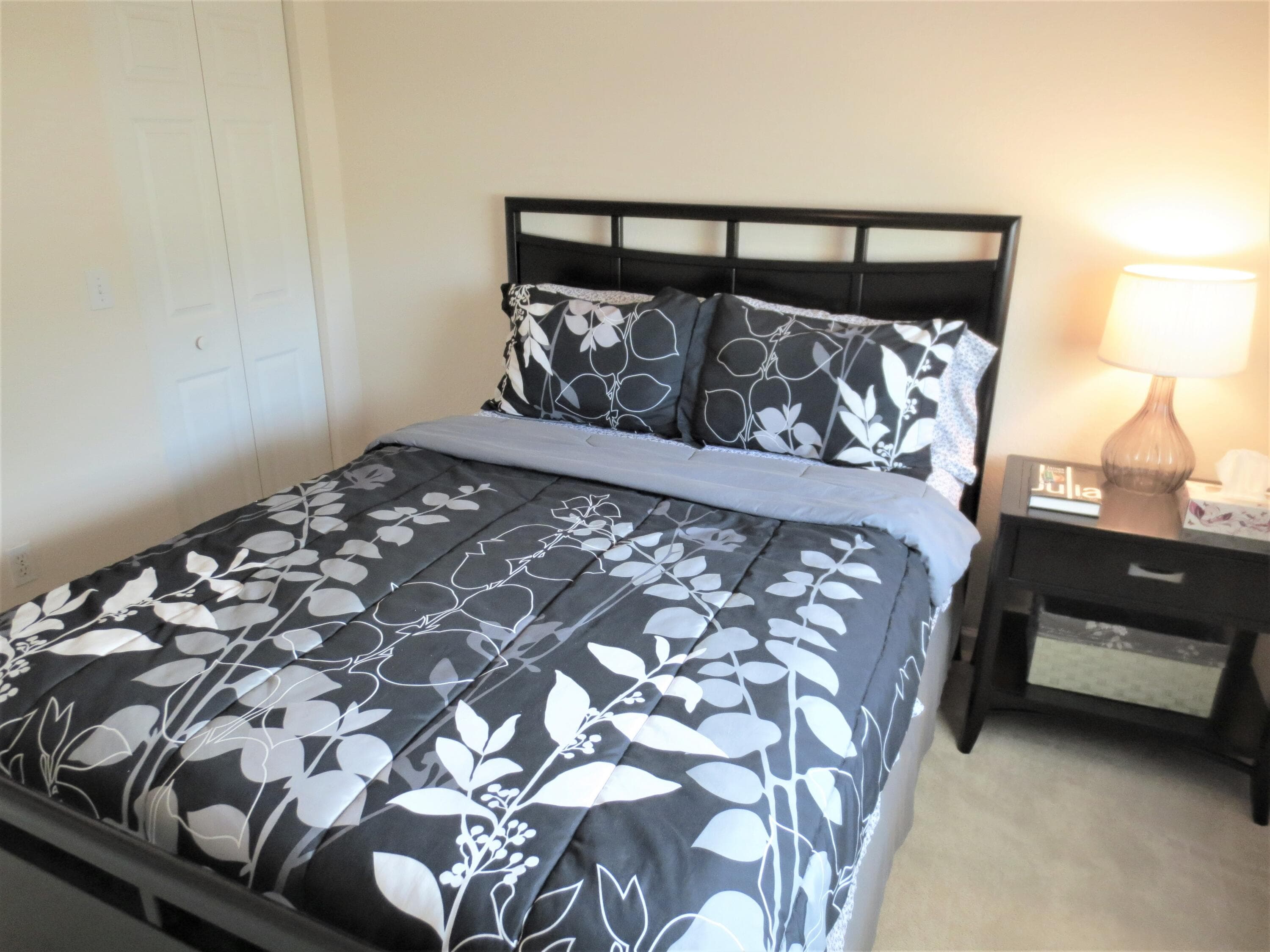 1900 Oceanwalk Lane 104, Lauderdale-By-The-Sea, FL 33062 — photo 24 of 38