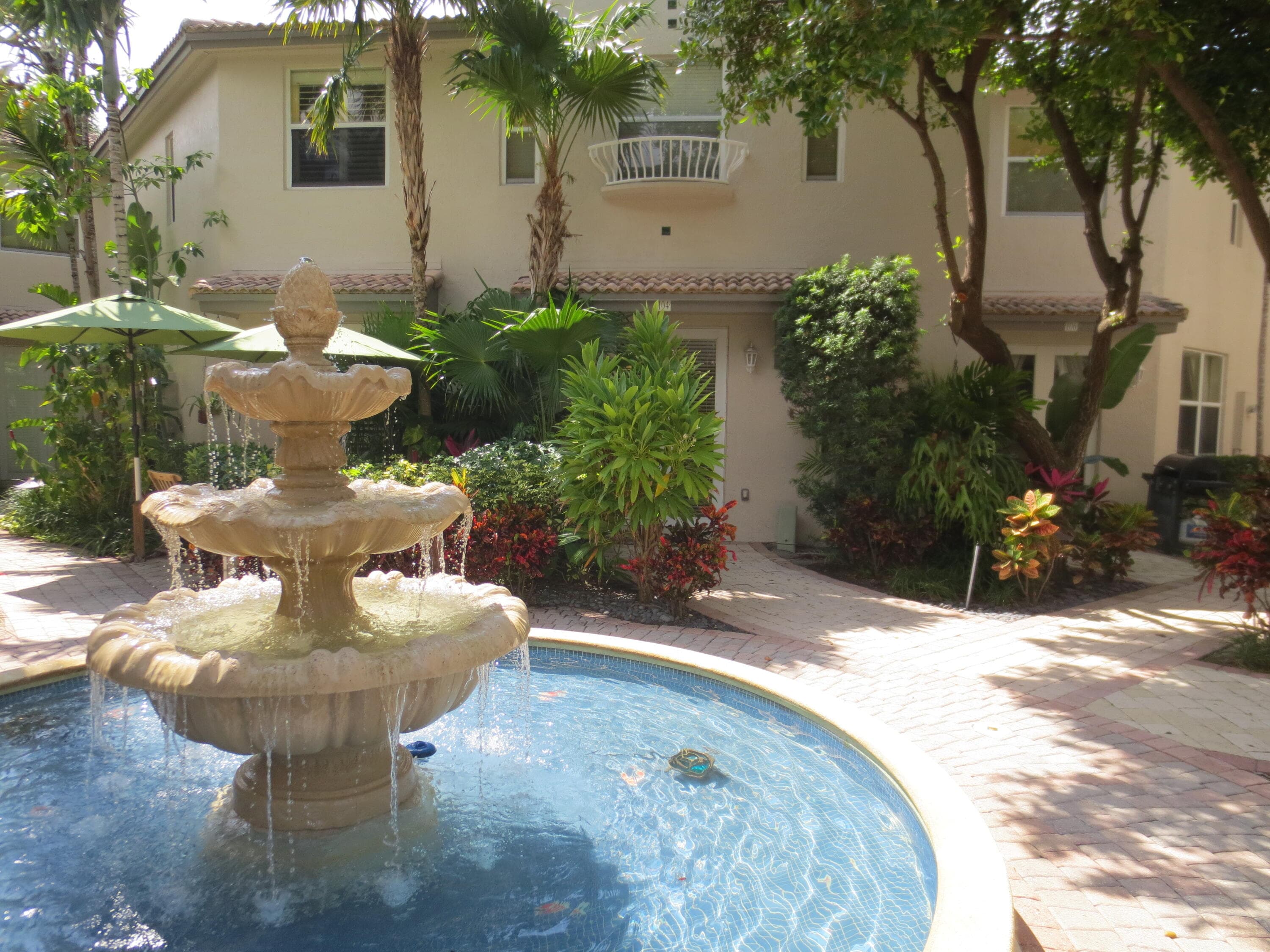 1900 Oceanwalk Lane 104, Lauderdale-By-The-Sea, FL 33062 — photo 28 of 38