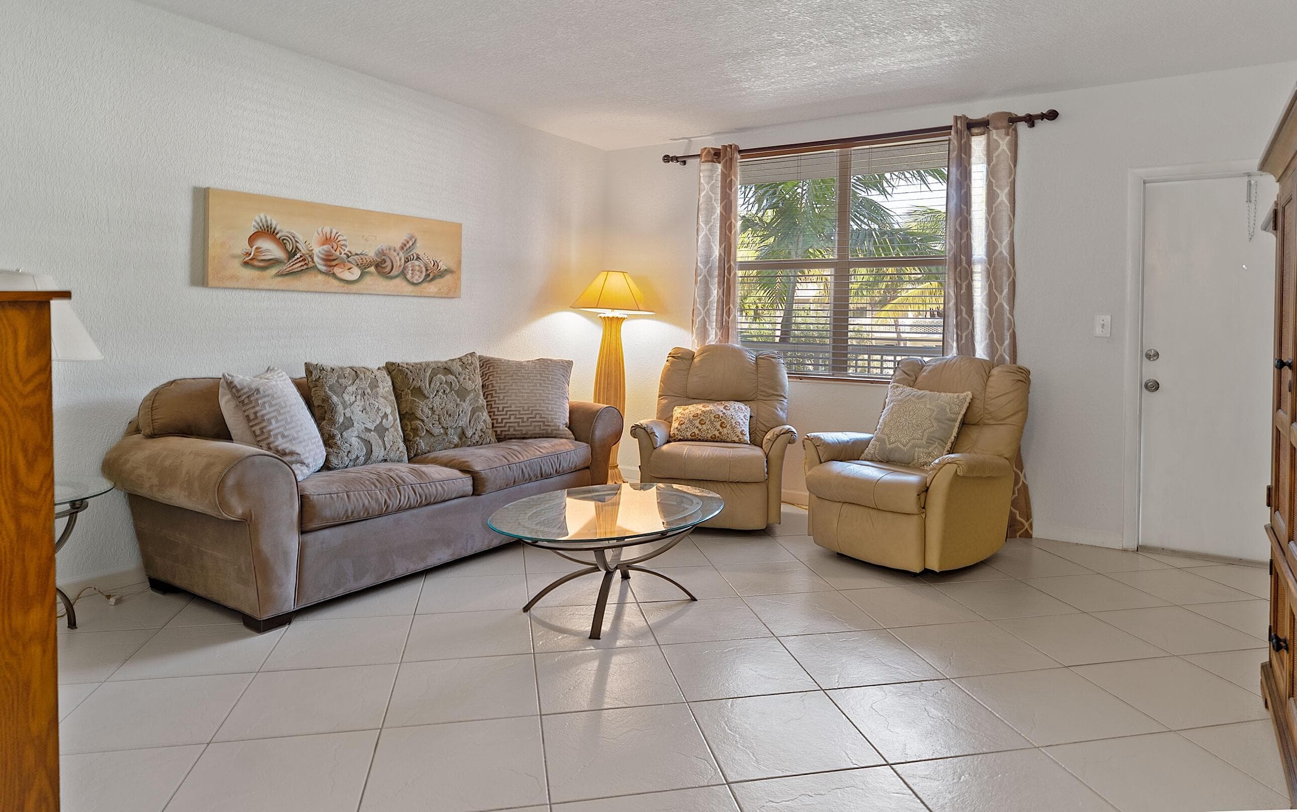 2565 S Ocean Boulevard 208, Palm Beach, FL 33480 — photo 5 of 20