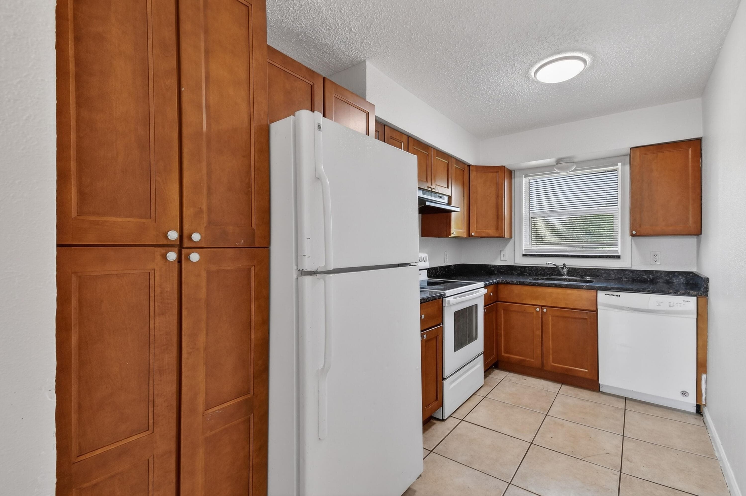 1618 W 26th Court D, Riviera Beach, FL 33404 — photo 8 of 23
