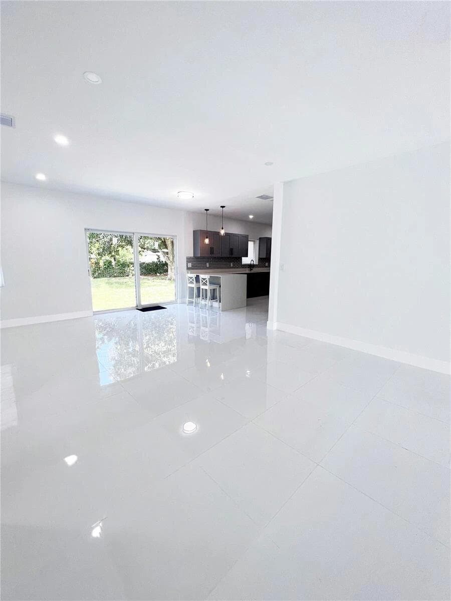 730 Alabama Avenue, Fort Lauderdale, FL 33312 — photo 10 of 59