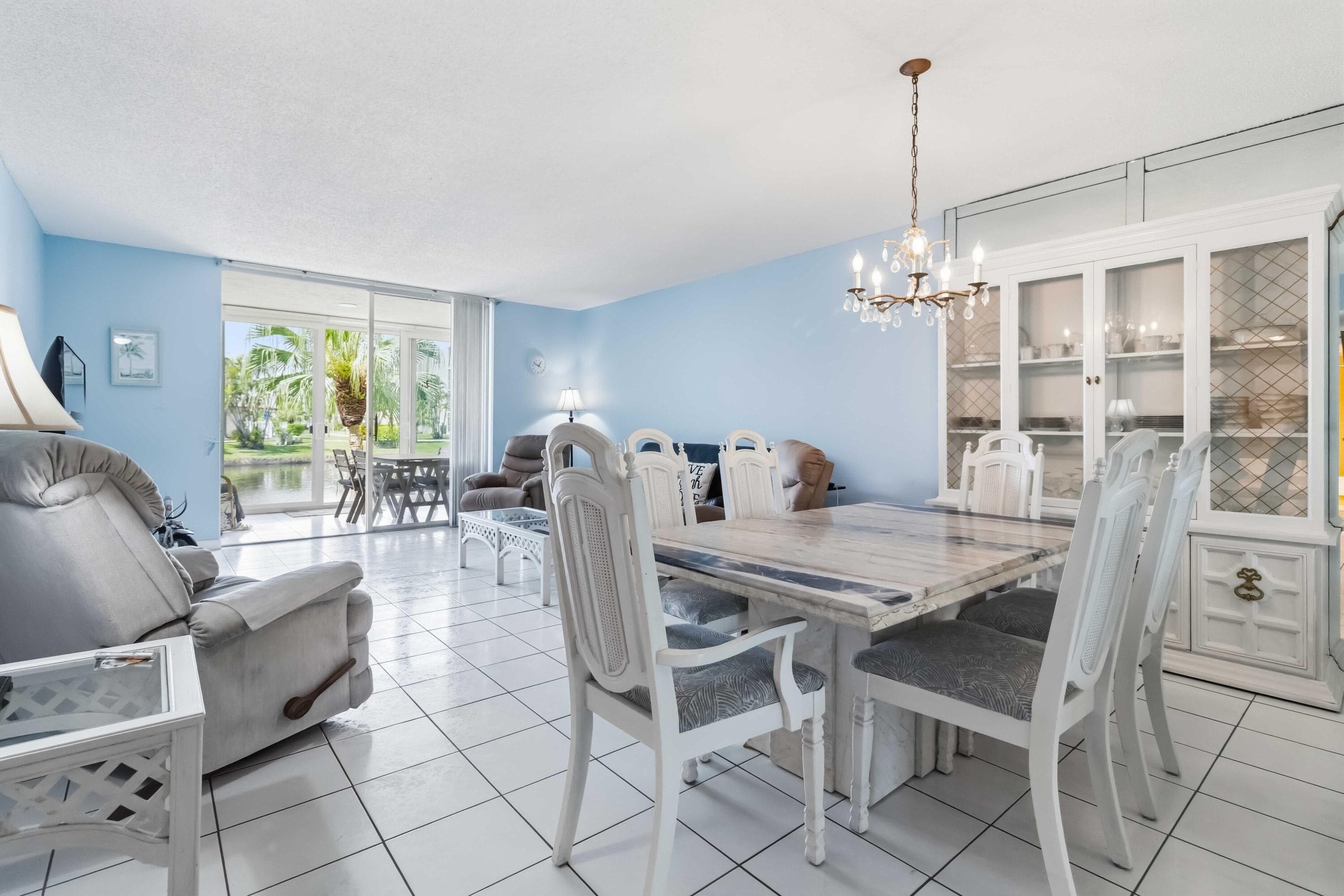 1024 SE 5th Avenue 107, Dania Beach, FL 33004 — photo