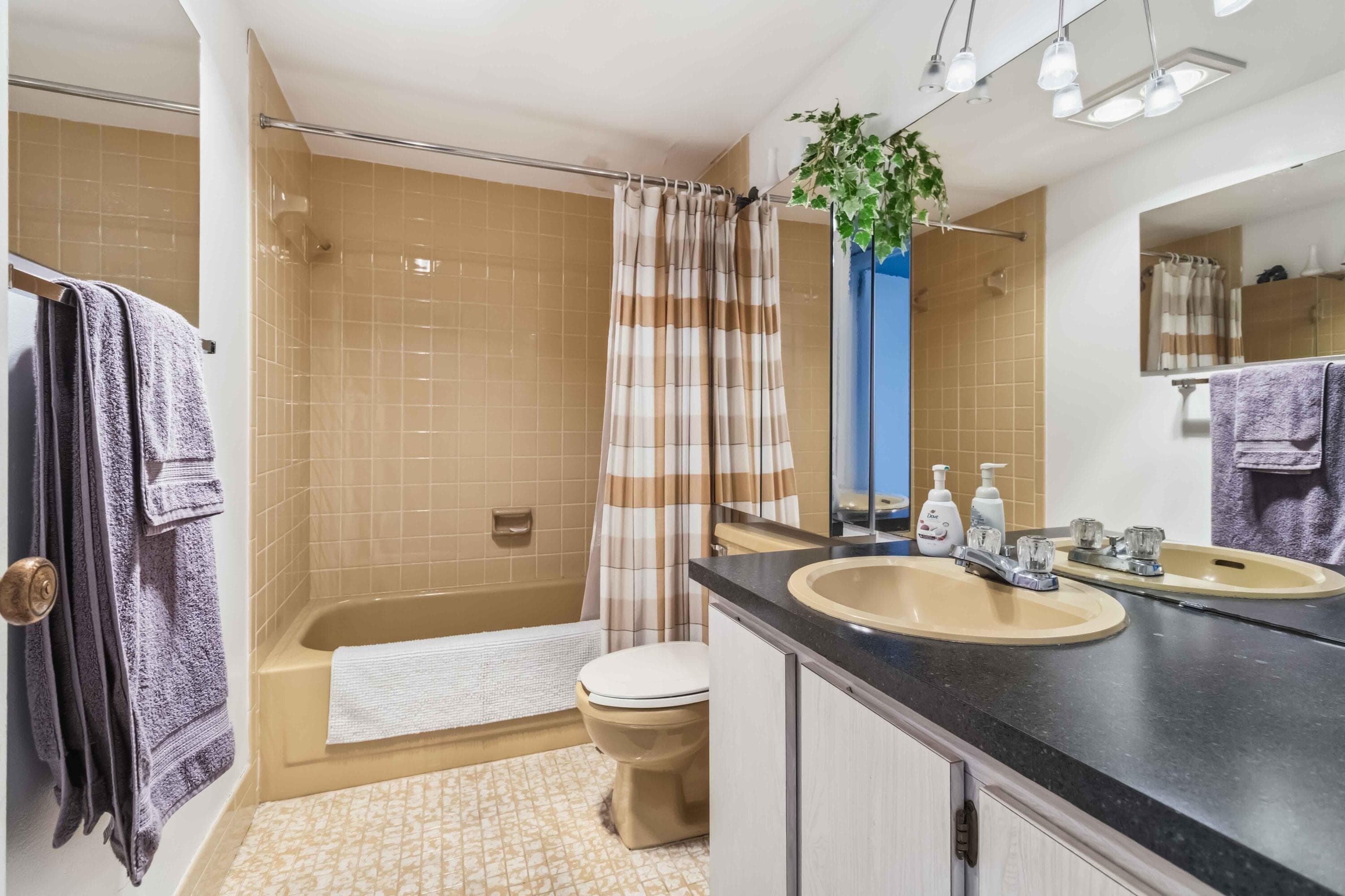 1024 SE 5th Avenue 107, Dania Beach, FL 33004 — photo 11 of 32