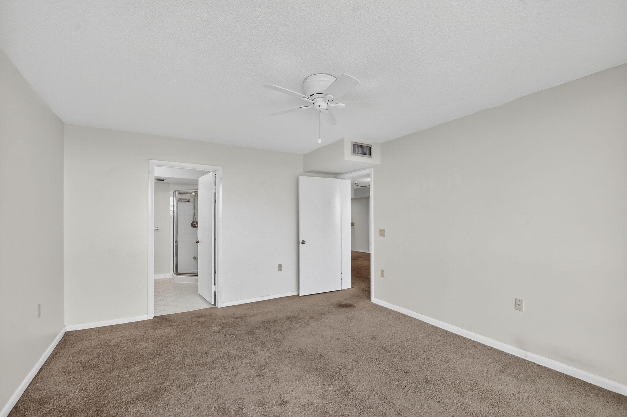 2421 Village Boulevard 406, West Palm Beach, FL 33409 — photo 39 of 53