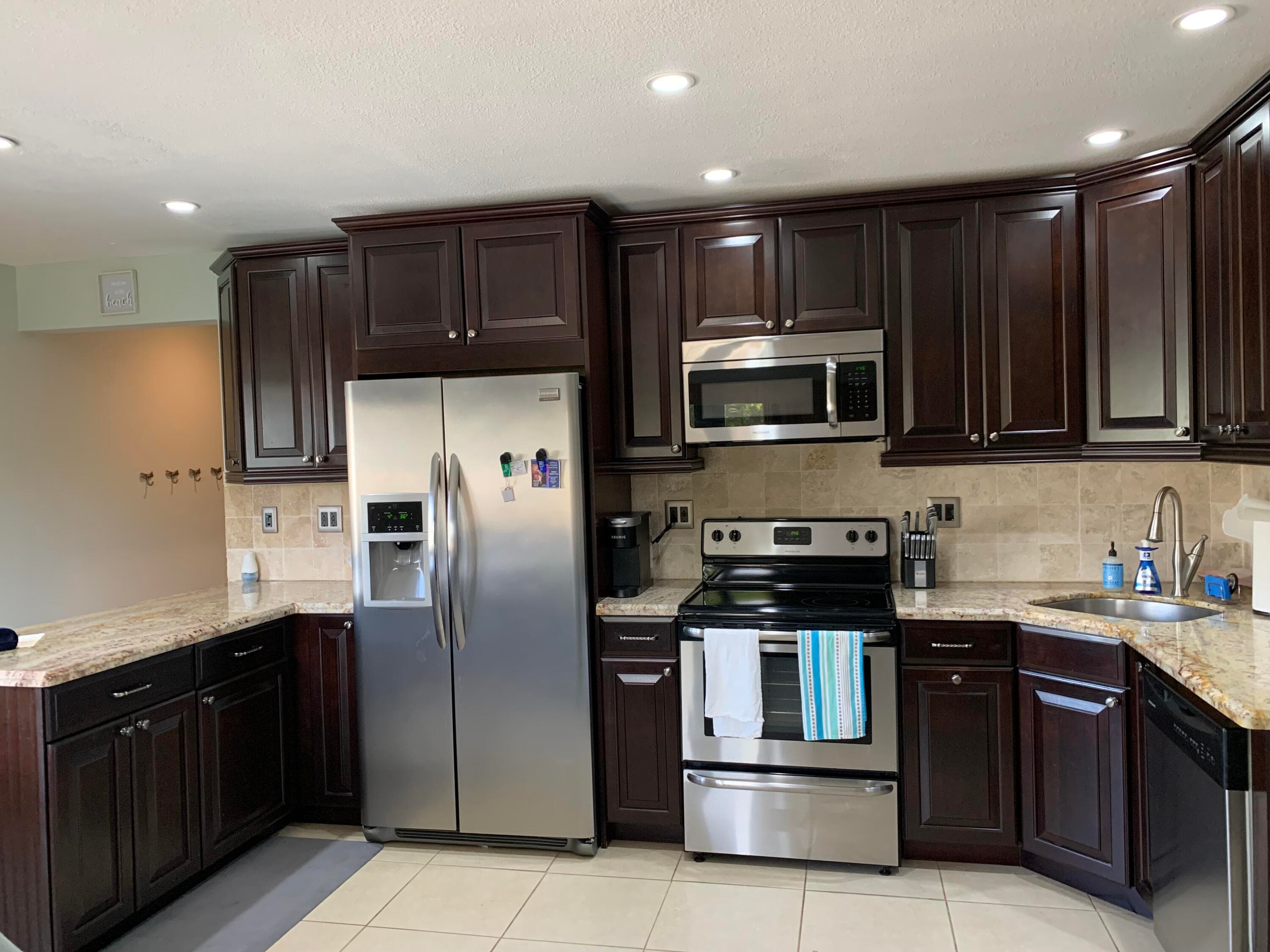 3208 SE 11th Street 201, Pompano Beach, FL 33062 — photo 22 of 26