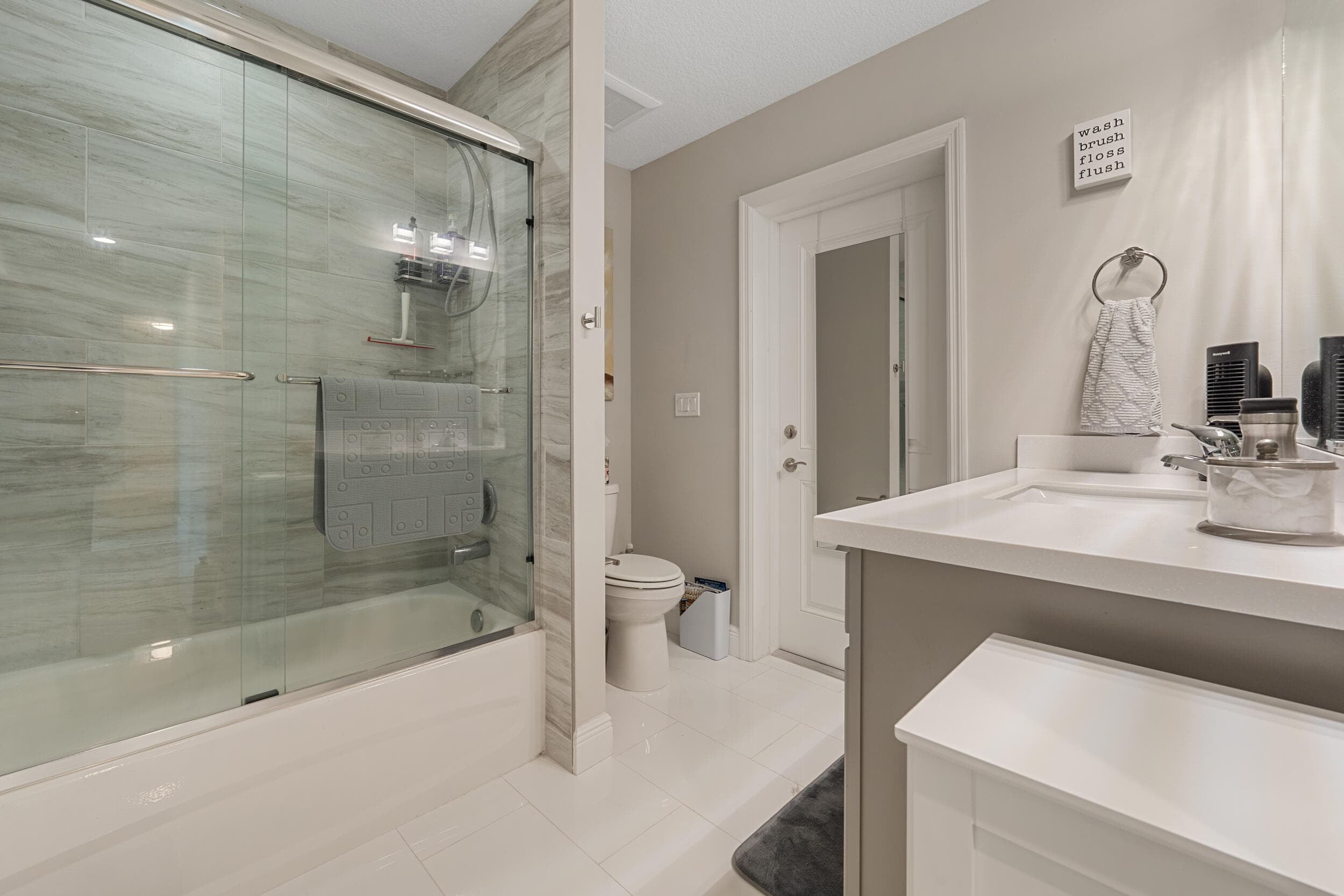 2143 SE 137th Way, Okeechobee, FL 34974 — photo 18 of 29