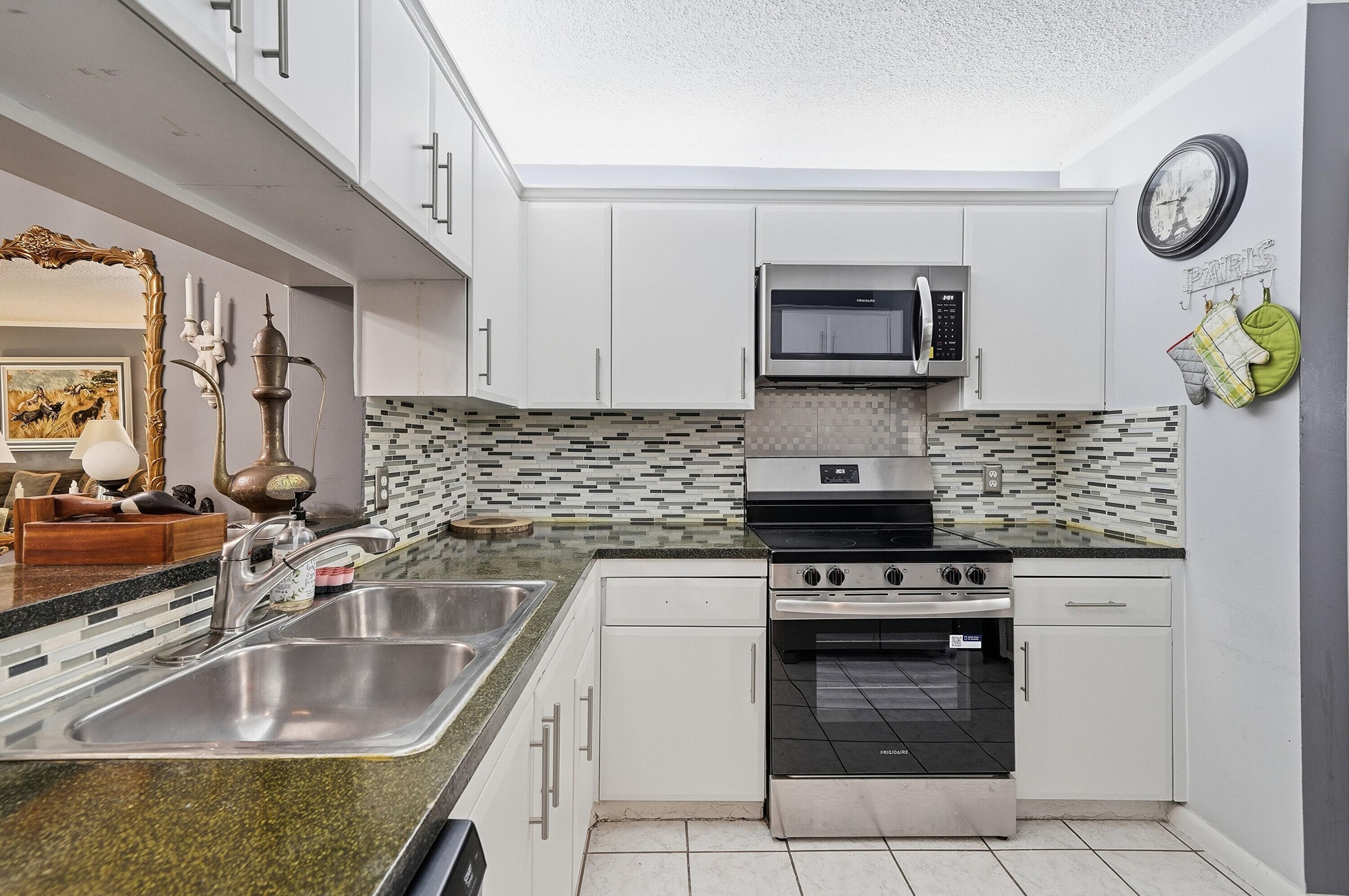 1774 Hammock Boulevard 118, Coconut Creek, FL 33063 — photo 9 of 74