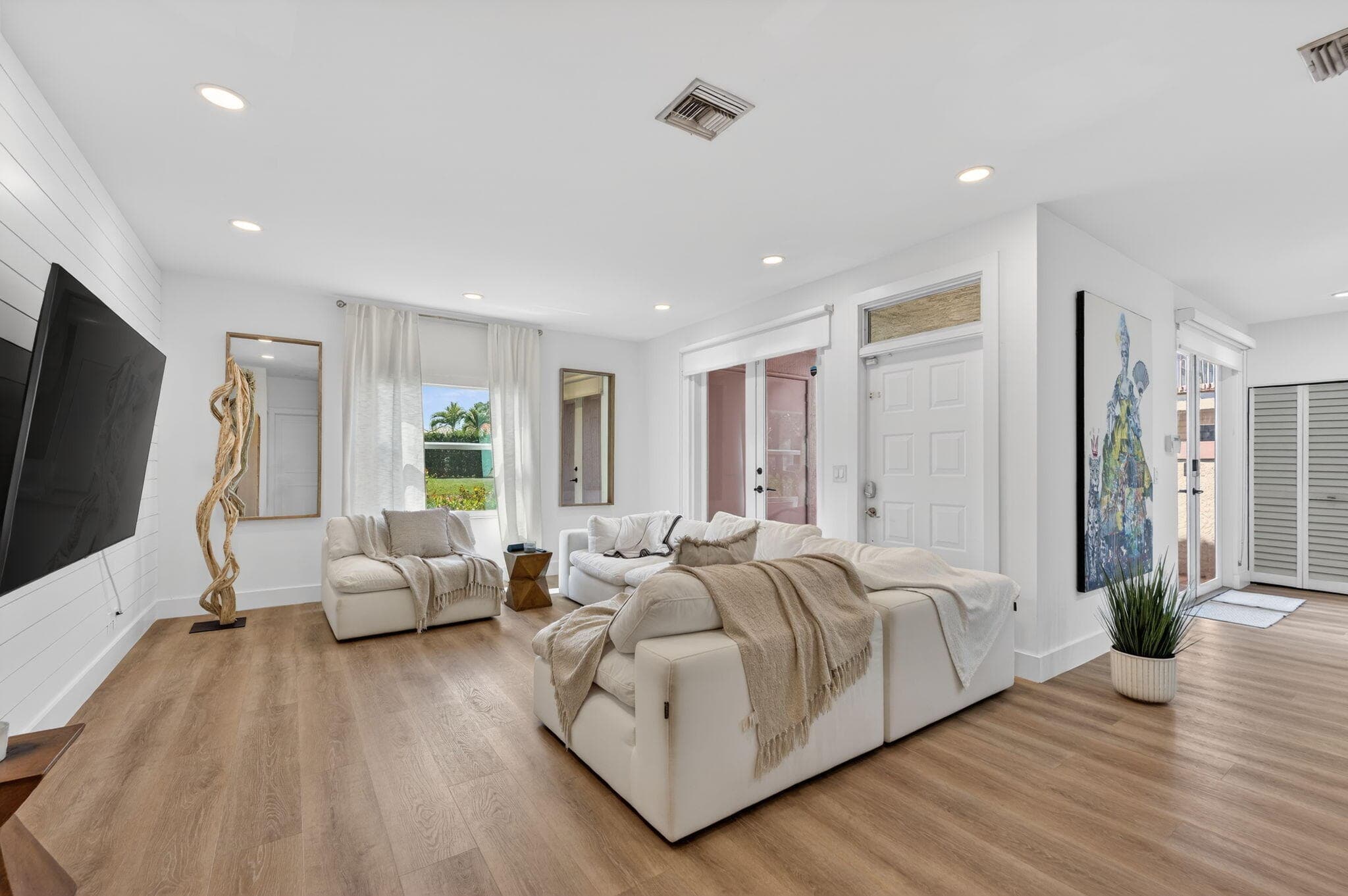 11892 Royal Palm Boulevard 11892, Coral Springs, FL 33065 — photo 16 of 47