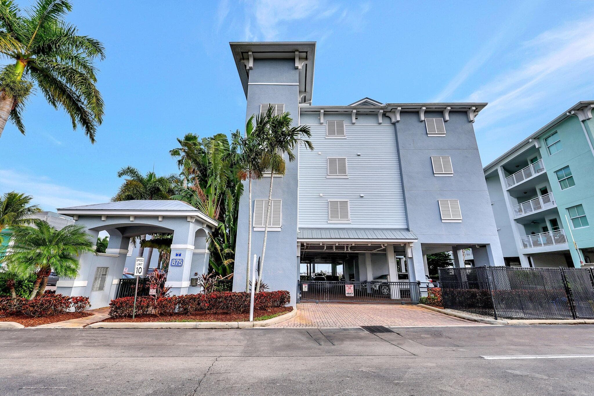 875 NW Flagler Avenue 404, Stuart, FL 34994 — photo 45 of 55