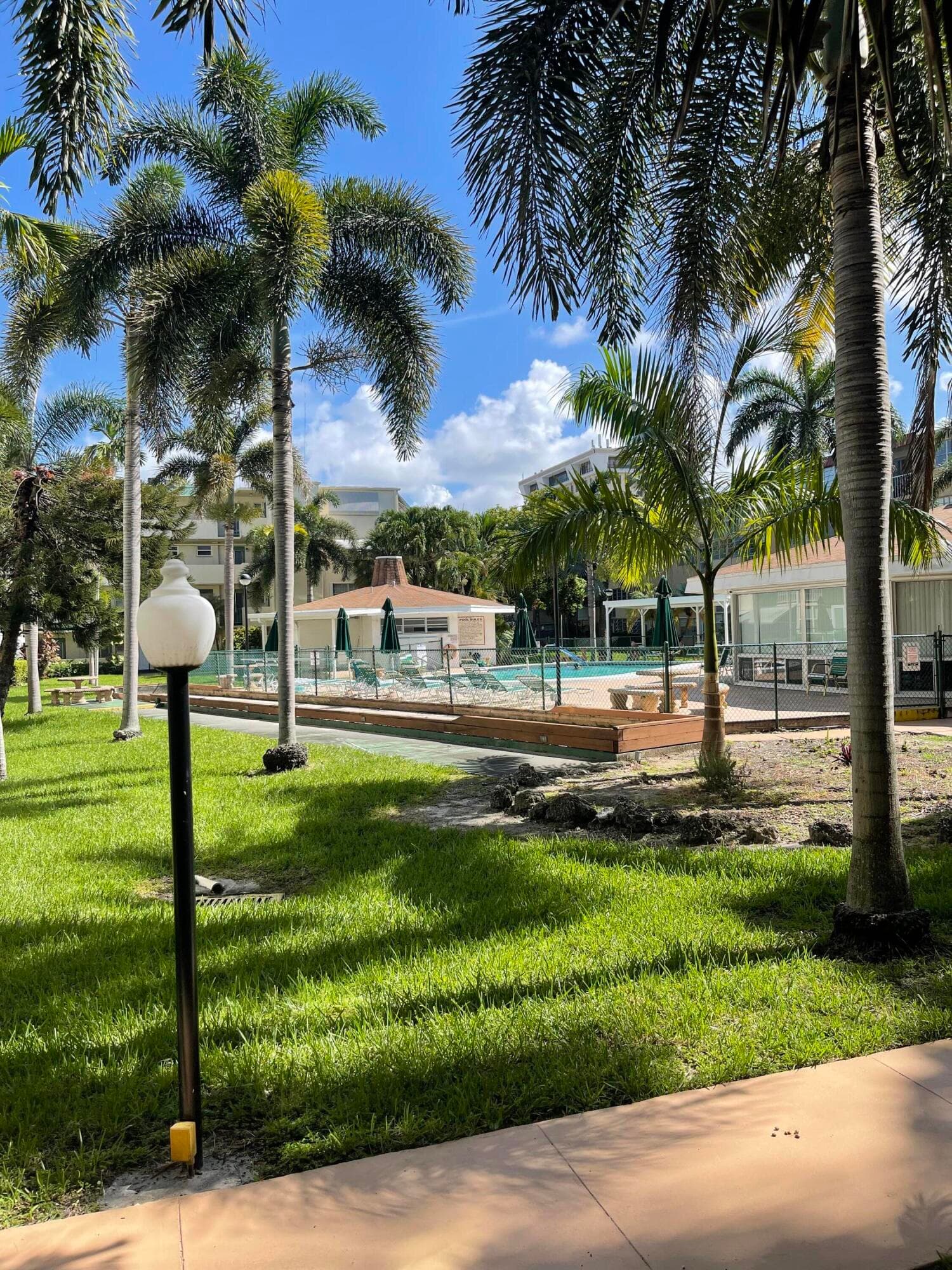 1333 E Hallandale Beach Boulevard 302, Hallandale Beach, FL 33009 — photo 27 of 34